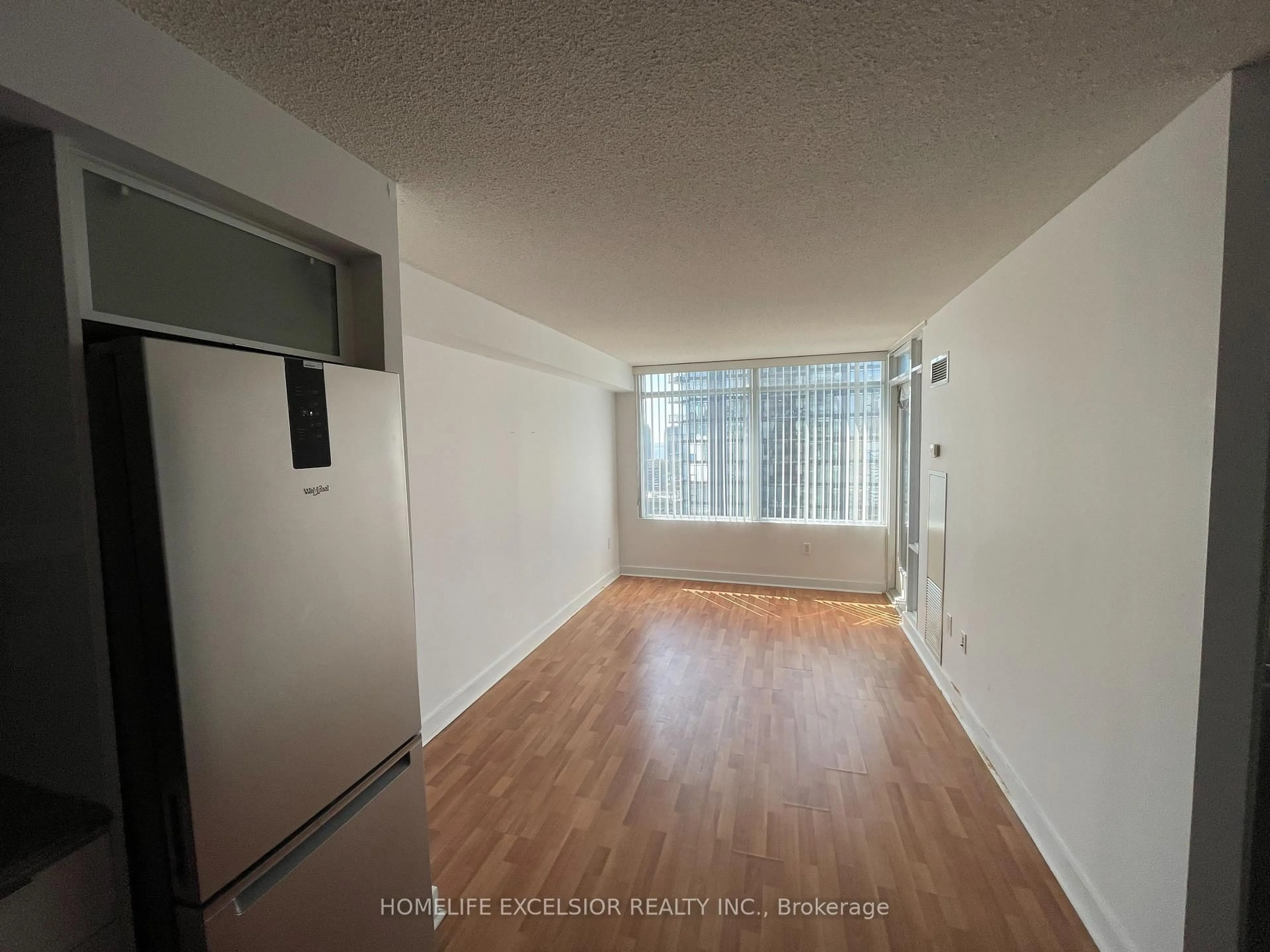 A pic of a room for 25 Telegram Mews #3109, Toronto Ontario M5V 3Z1