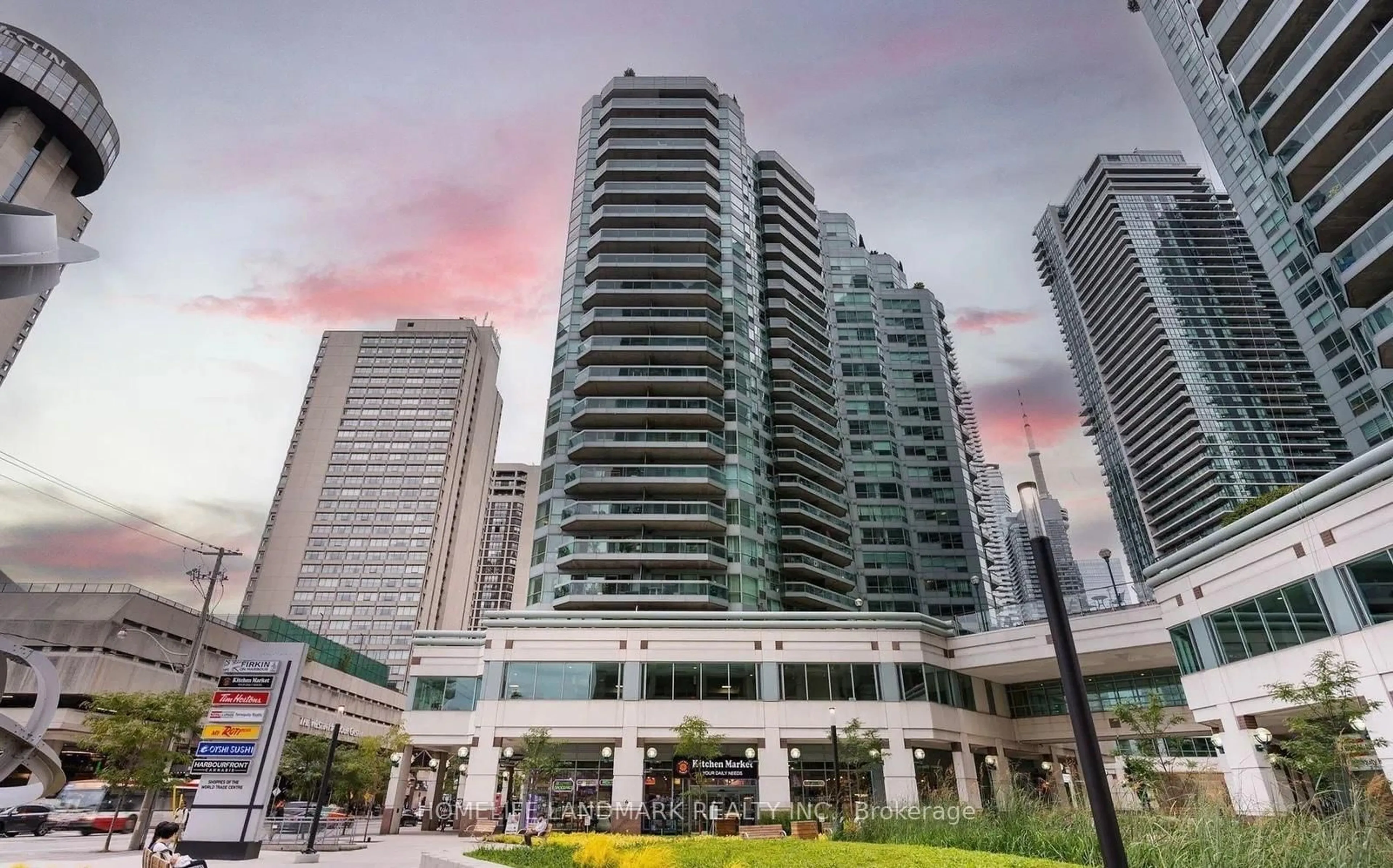 Indoor foyer for 10 Queens Quay #408, Toronto Ontario M5J 2R9