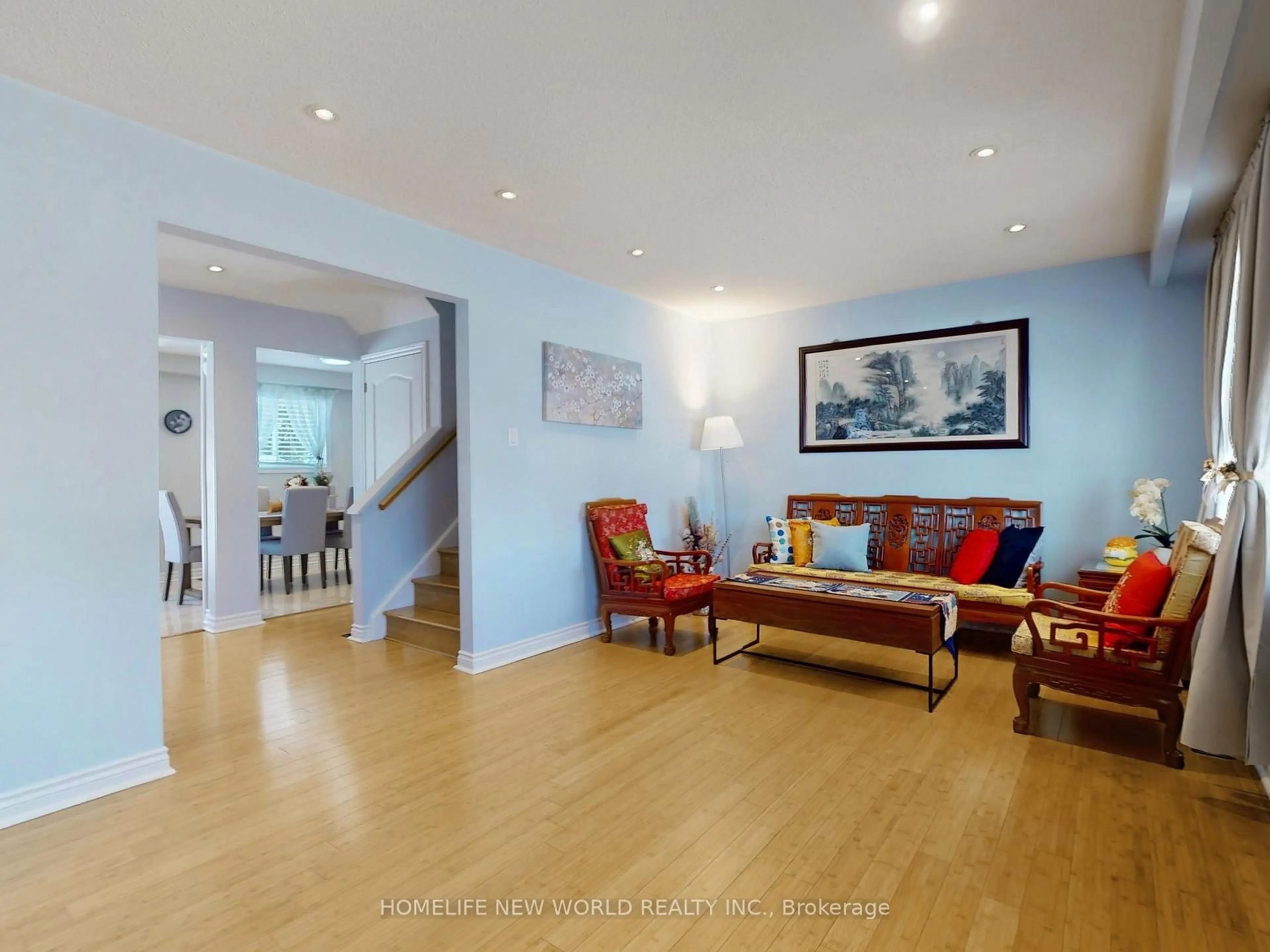 Unknown for 257 Cherokee Blvd, Toronto Ontario M2H 2J9