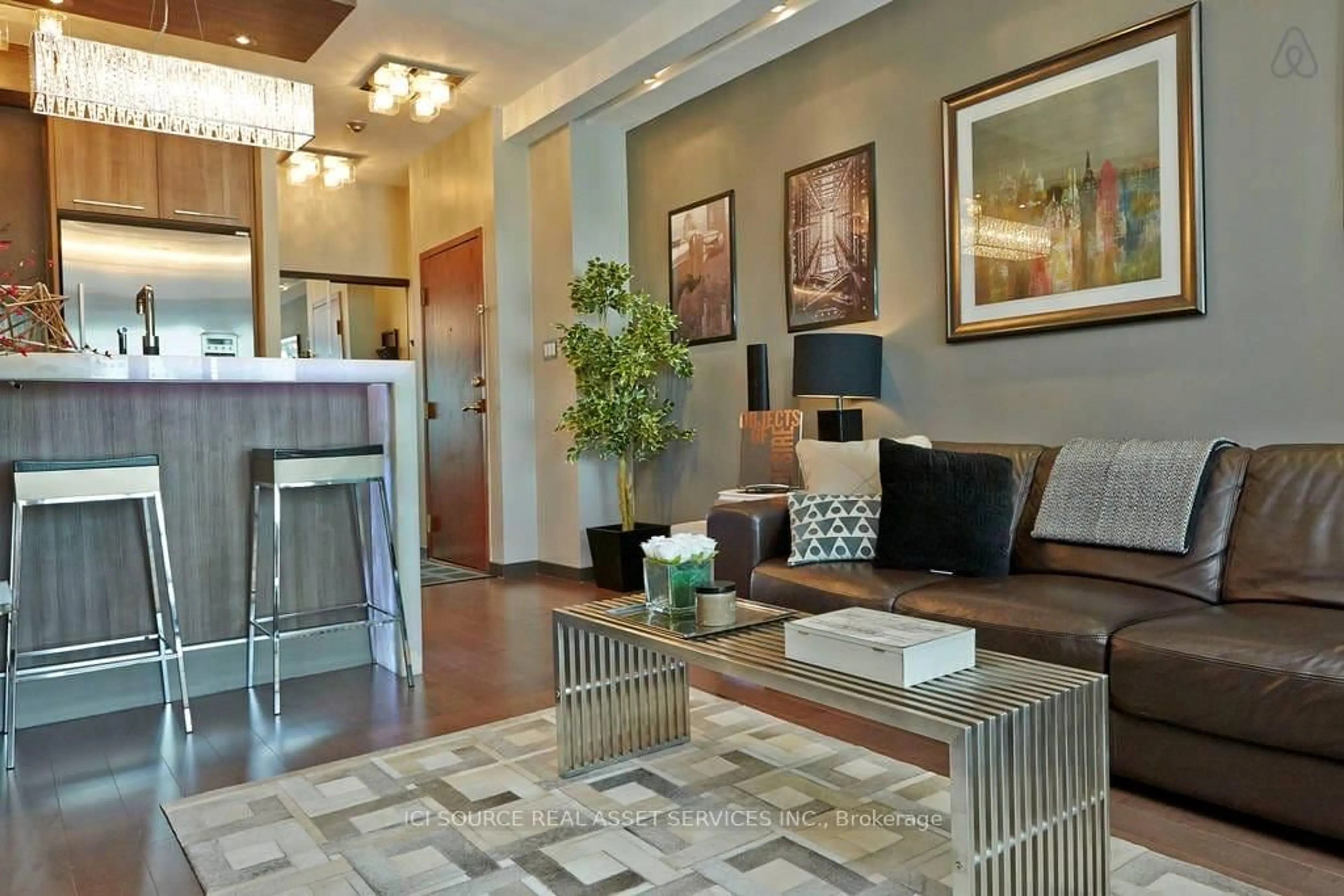 Lobby for 10 Yonge St #3604, Toronto Ontario M5E 1R4