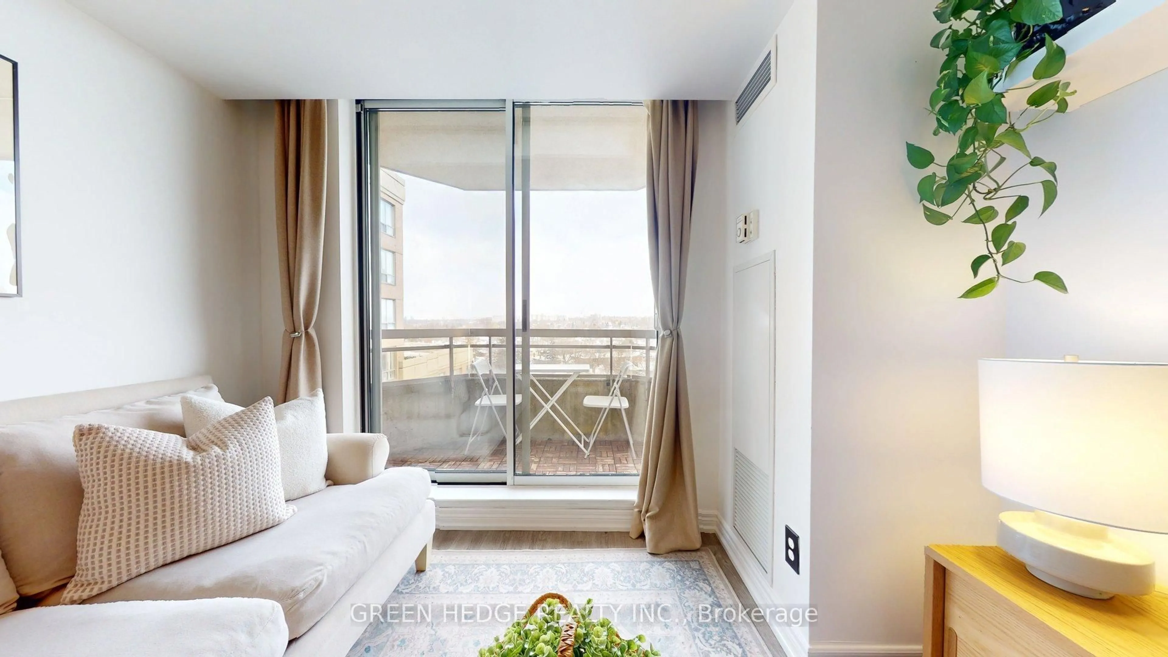 Living room with furniture, unknown for 1700 Eglinton Ave #901, Toronto Ontario M4A 2X4