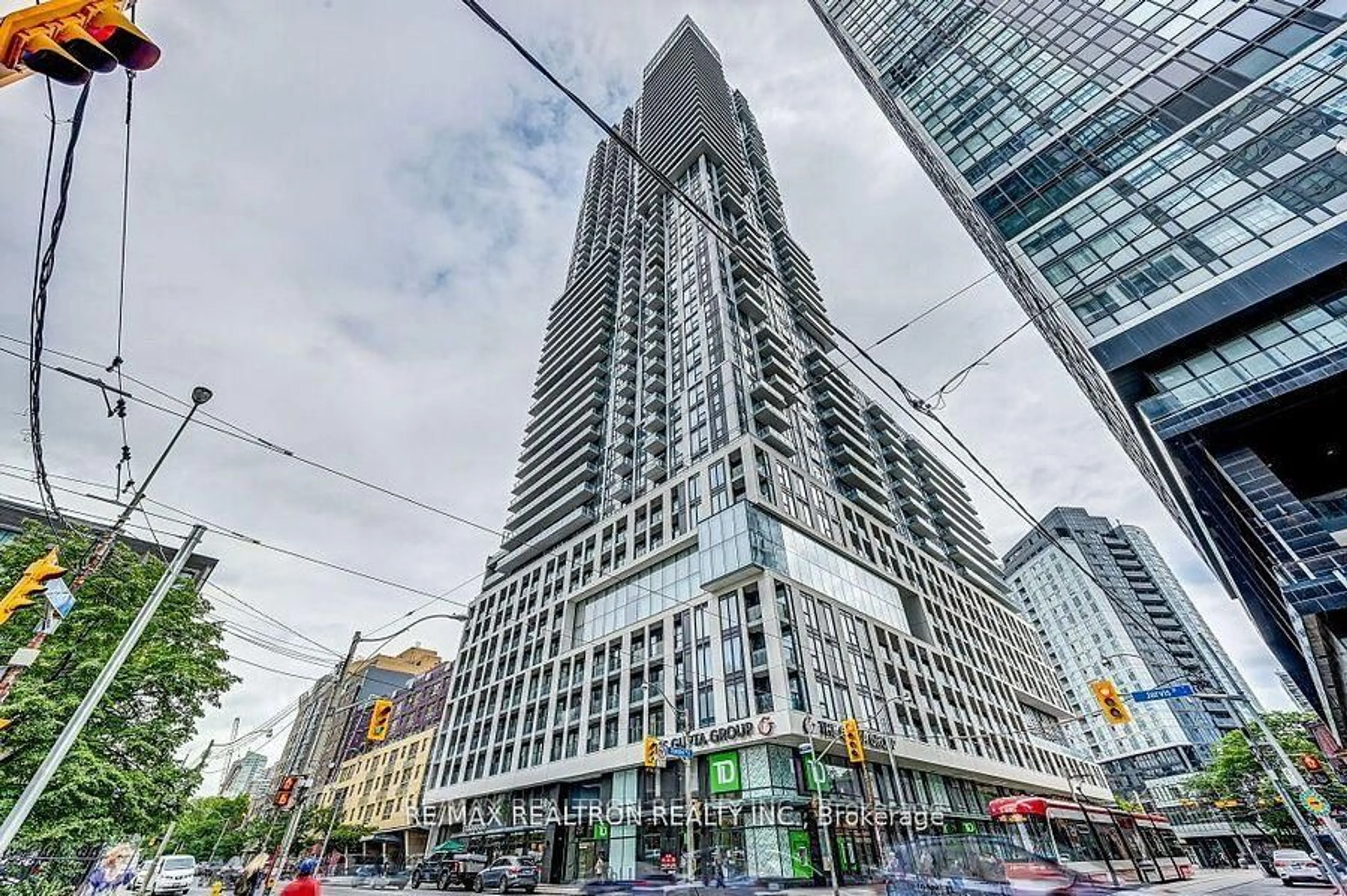 Unknown for 251 Jarvis St #4510, Toronto Ontario M5B 0C3