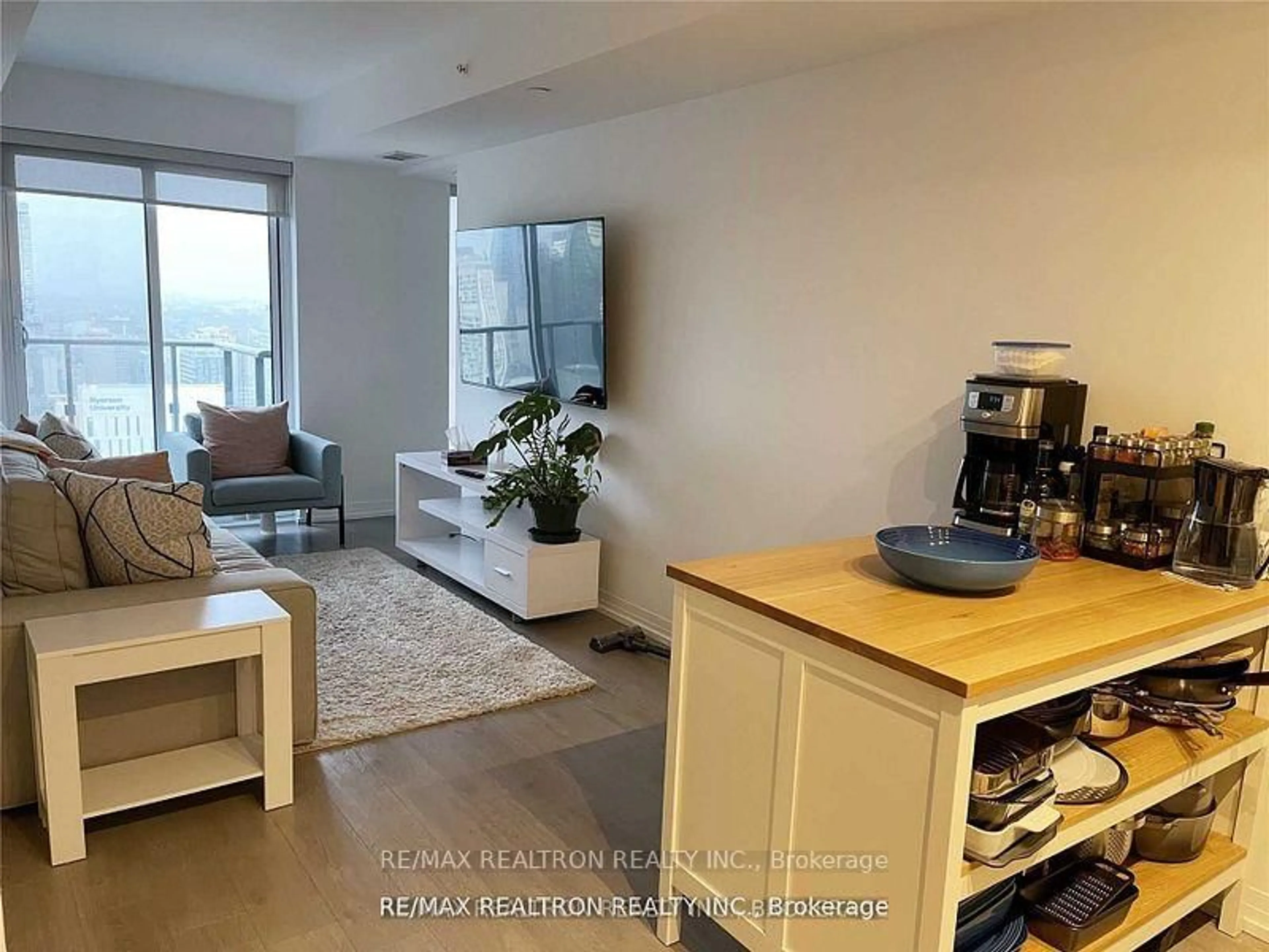 Living room with furniture, unknown for 251 Jarvis St #4510, Toronto Ontario M5B 0C3