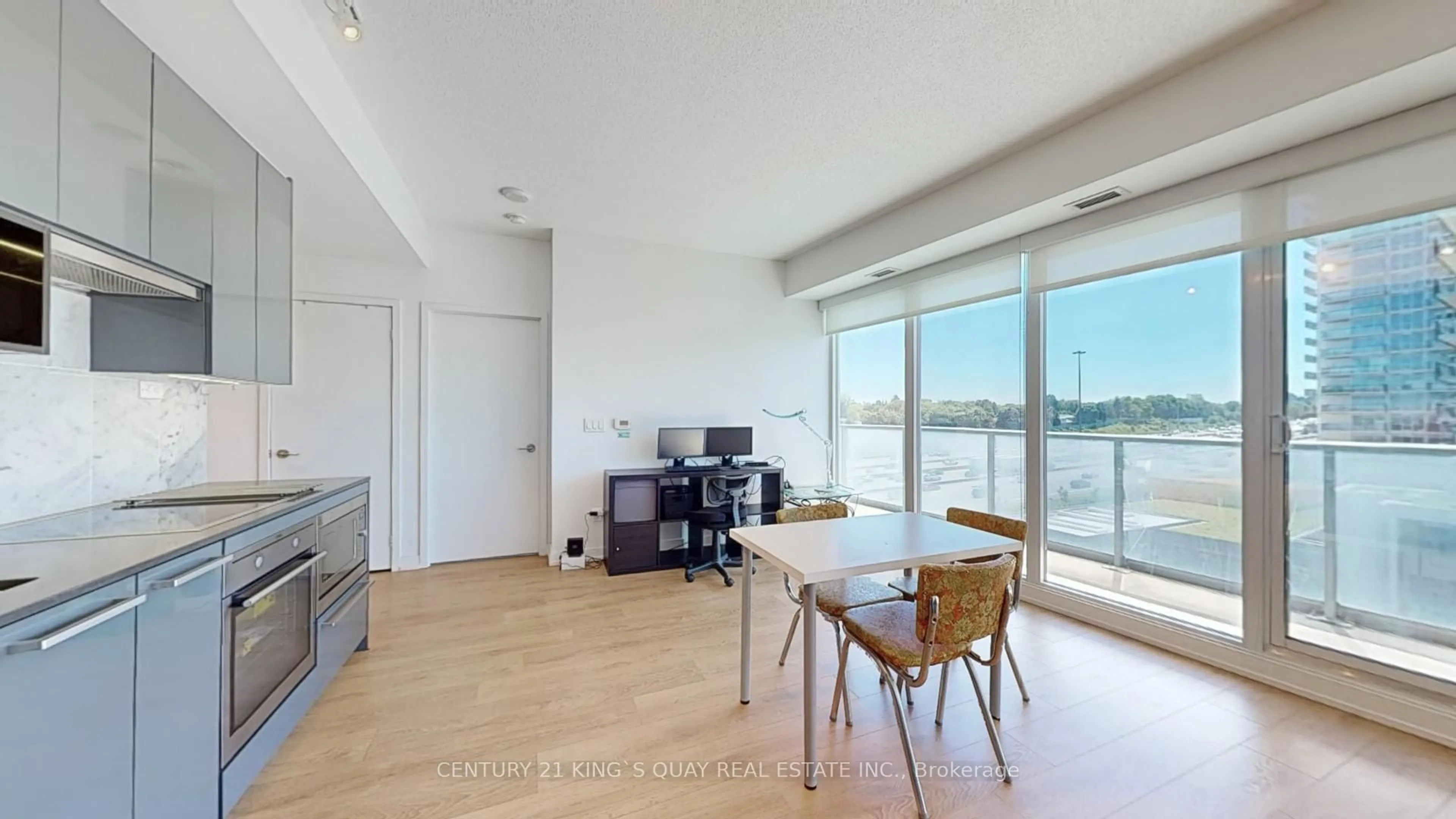 A pic of a room for 115 McMahon Dr #712, Toronto Ontario M2K 0E3