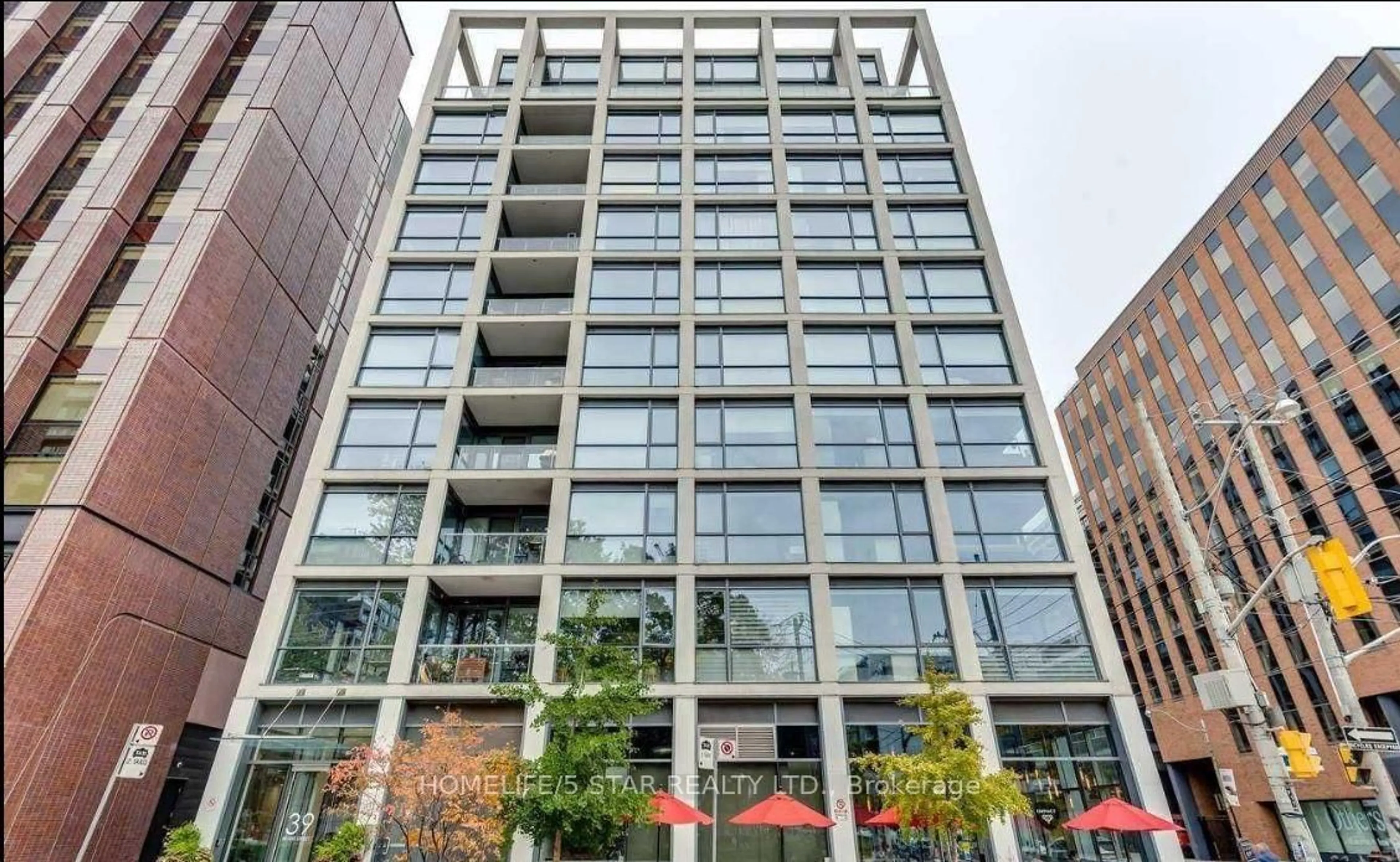 Unknown for 39 BRANT St #525, Toronto Ontario M5V 0M8