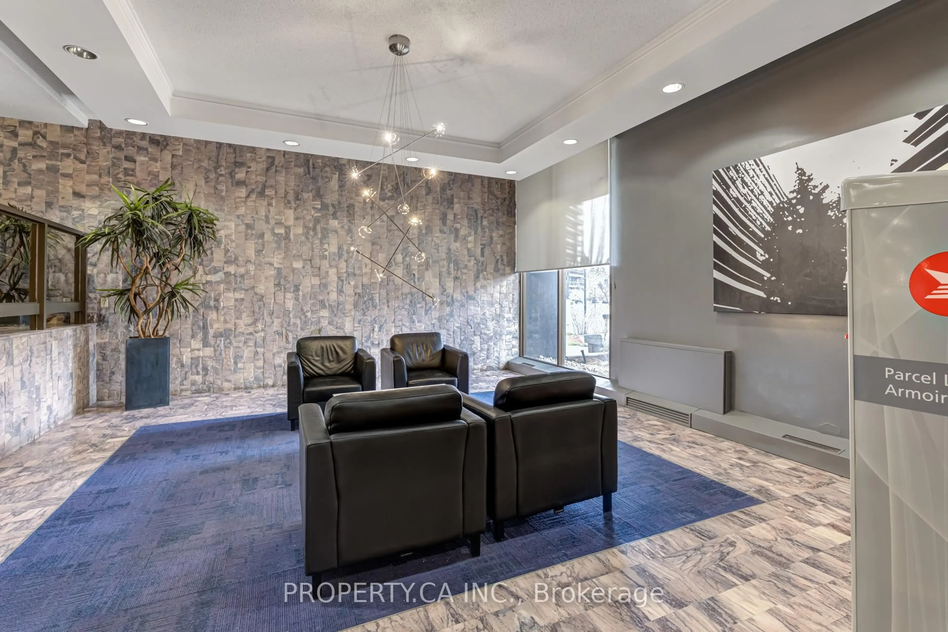 Lobby for 135 Antibes Dr #2606, Toronto Ontario M2R 2Z1