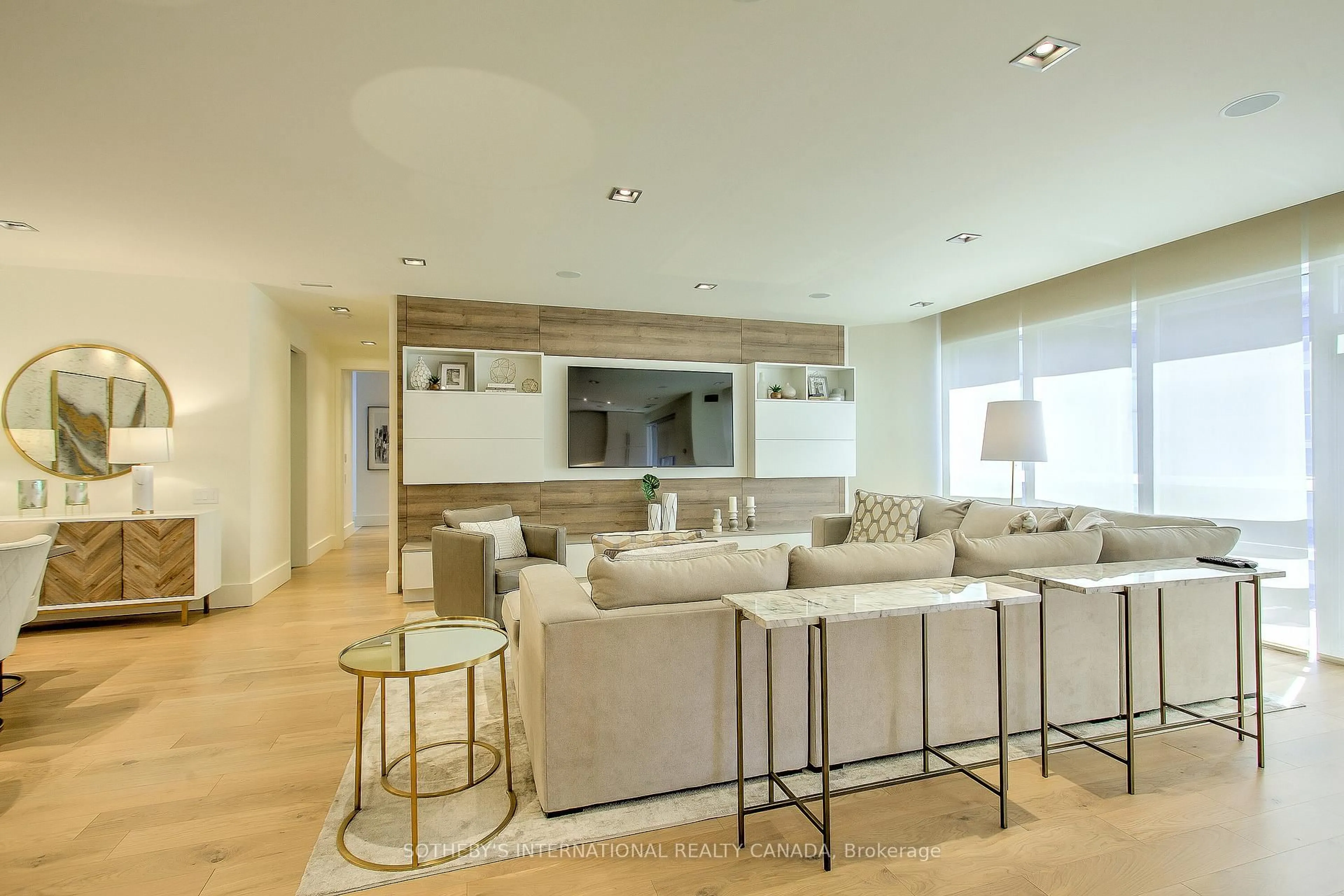 Unknown for 20 Blue Jays Way #2101, Toronto Ontario M5V 3W6