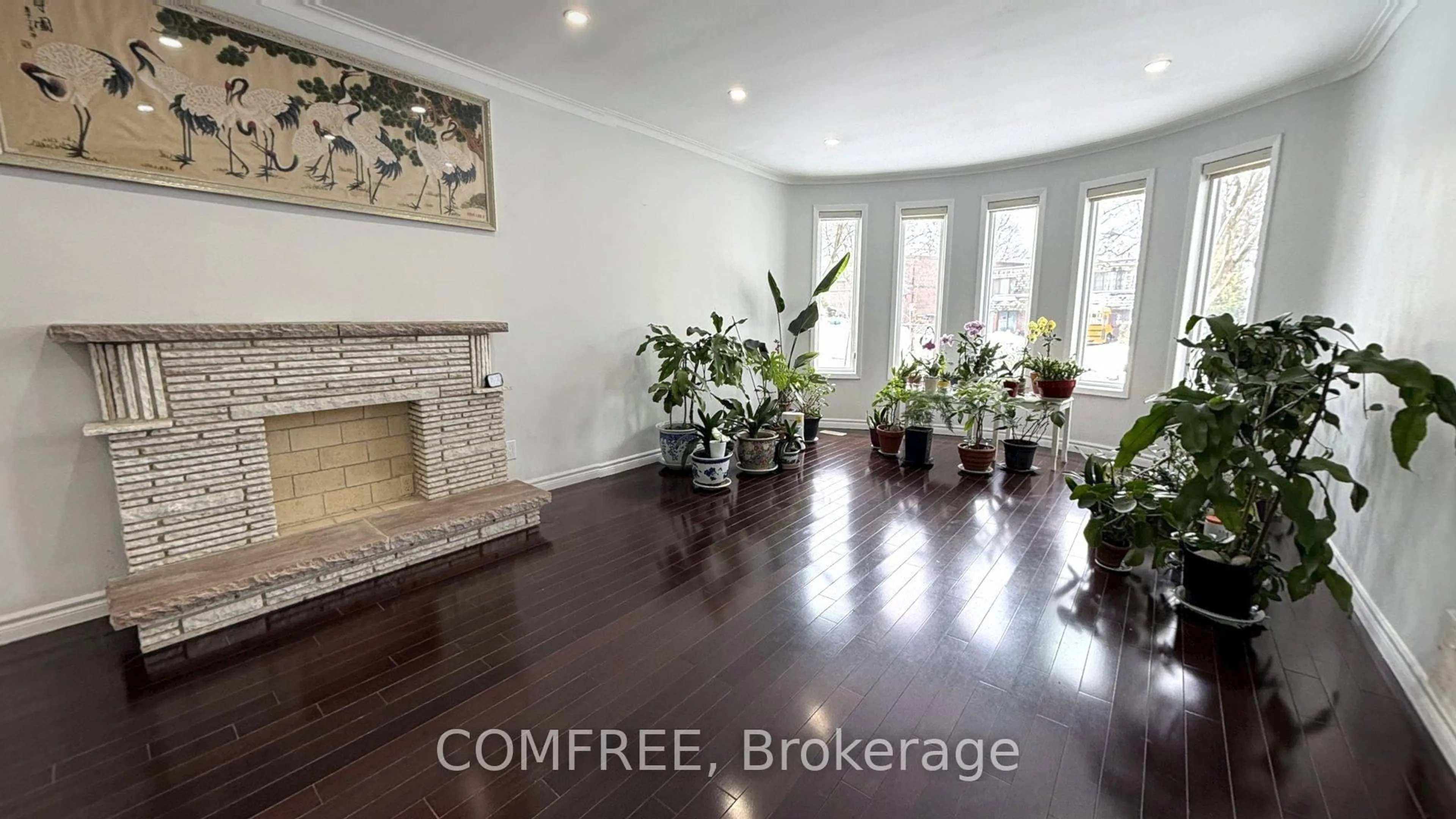 Unknown for 23 Janus Crt, Toronto Ontario M2H 1S3