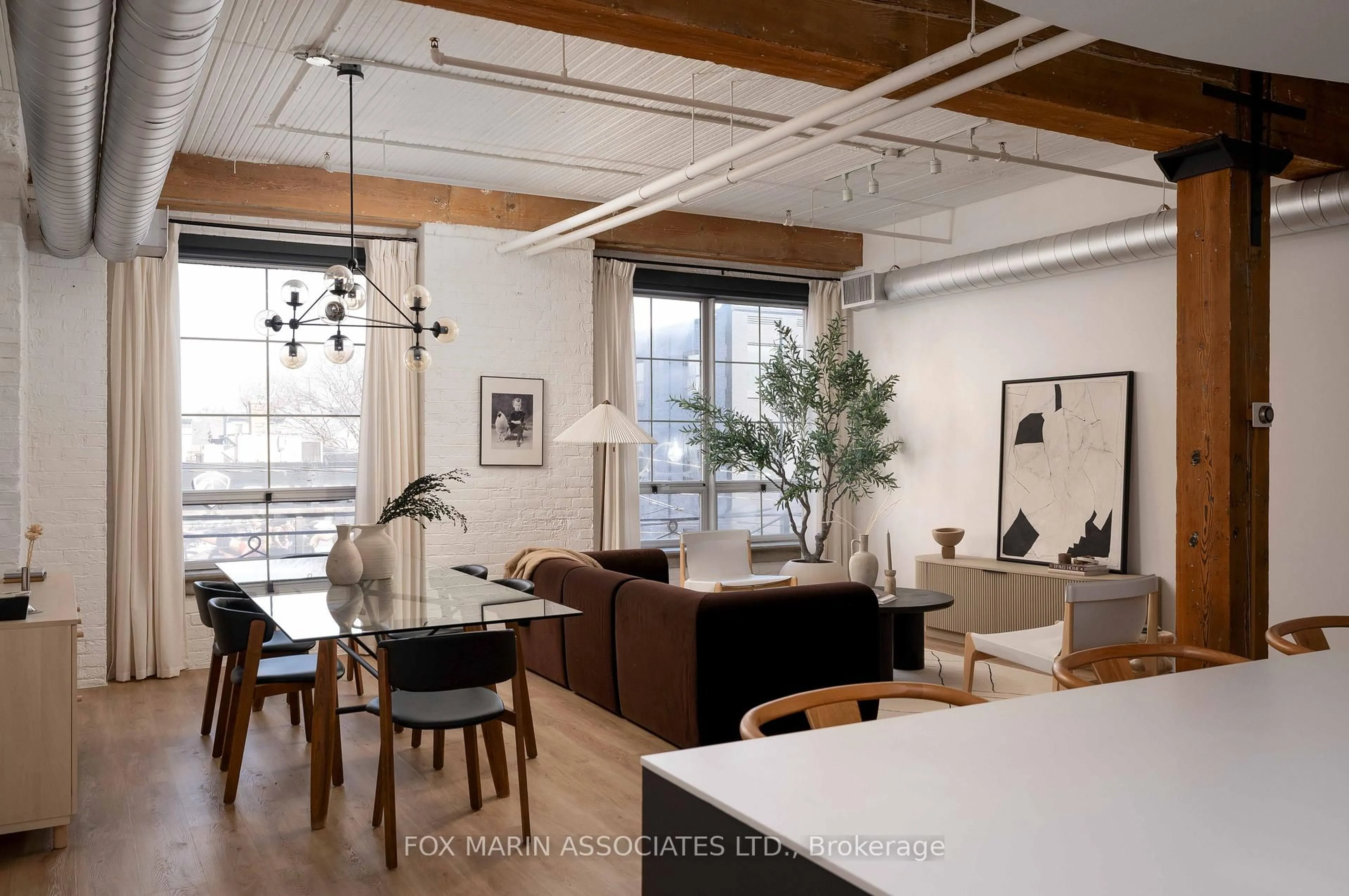 Unknown for 781 King St #302, Toronto Ontario M5V 3L5