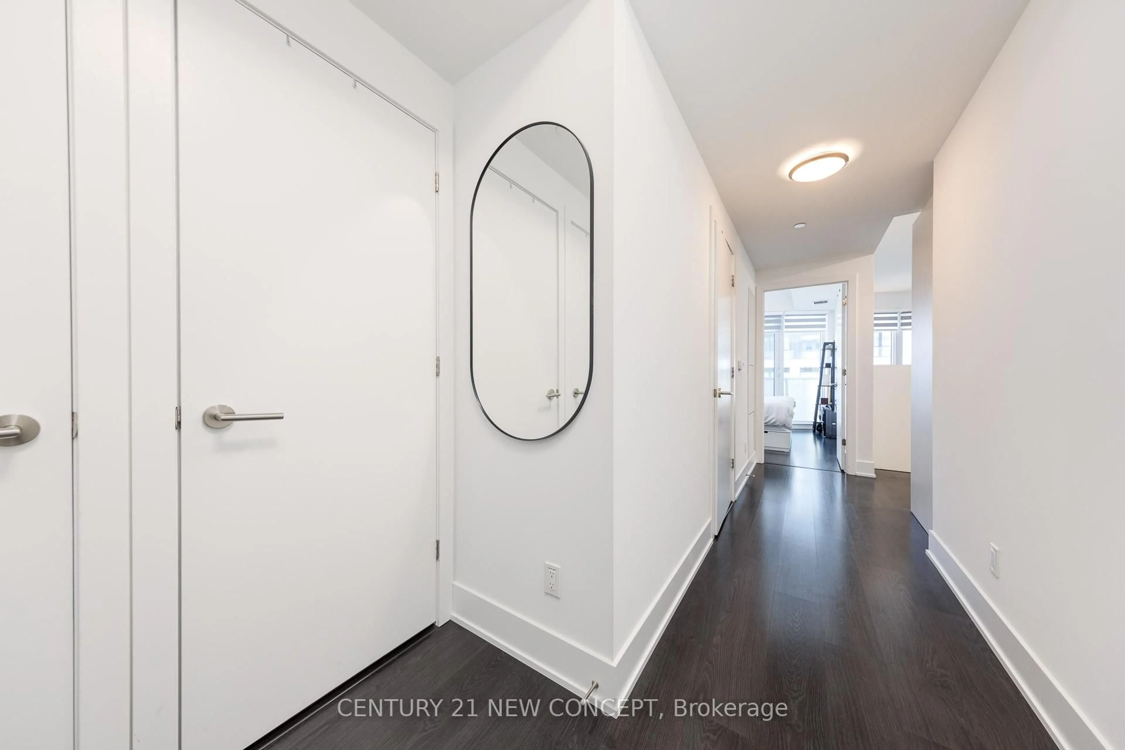 Indoor entryway for 403 Church St #3508, Toronto Ontario M4Y 0C9