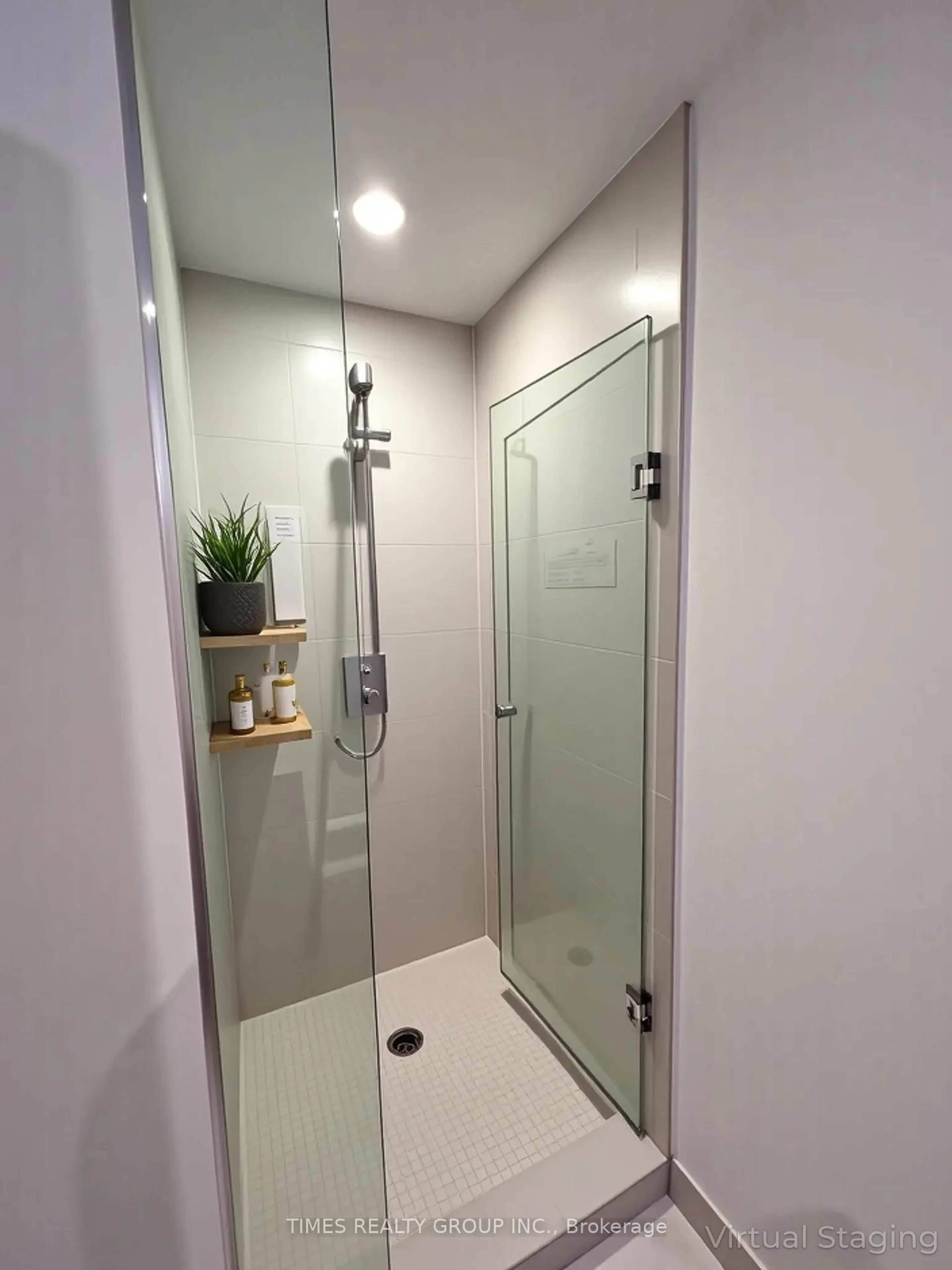 Contemporary bathroom, ceramic/tile floor for 60 Colborne St #2107, Toronto Ontario M5E 1E3