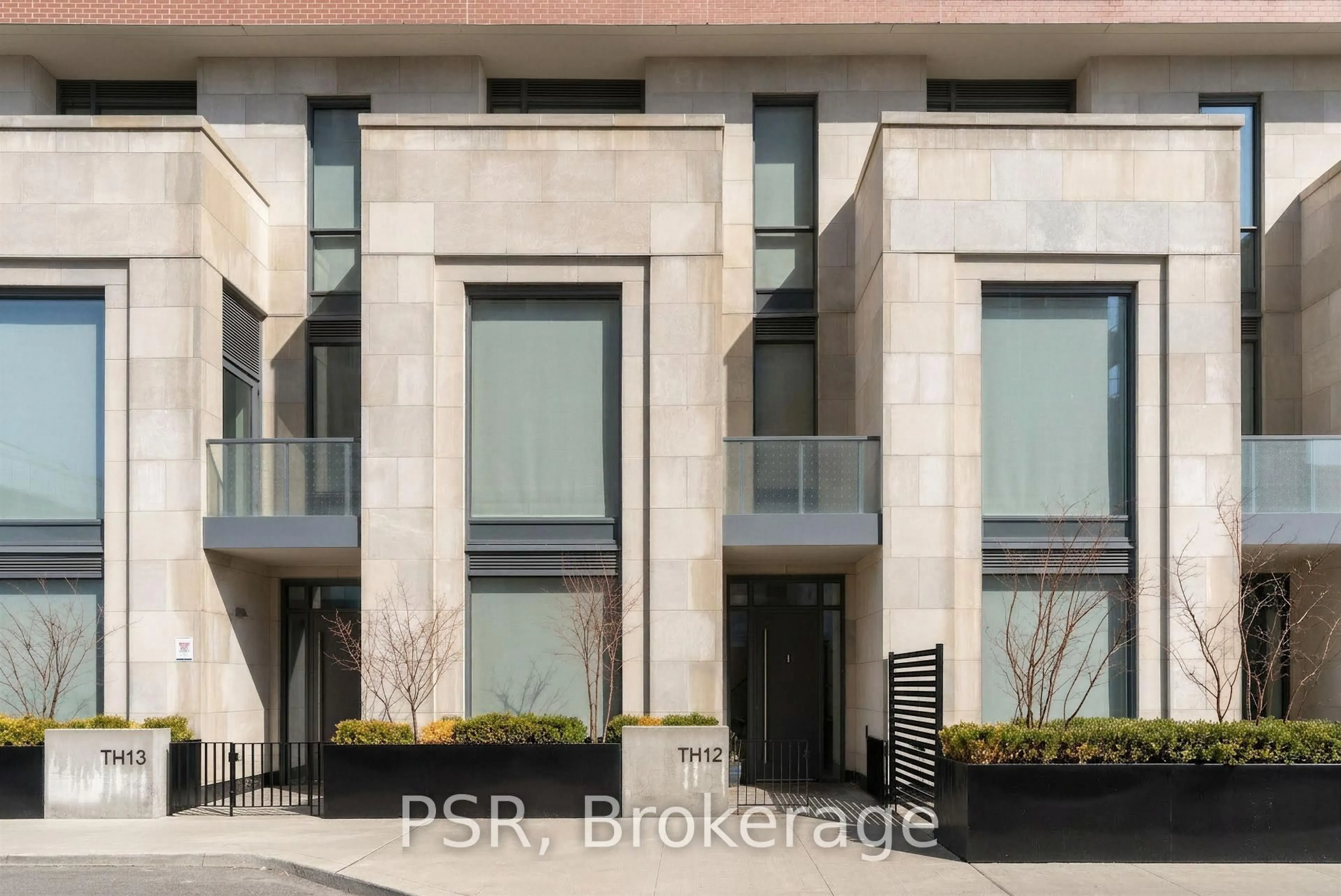 Unknown for 33 Frederick Todd Way #TH12, Toronto Ontario M4G 0C9