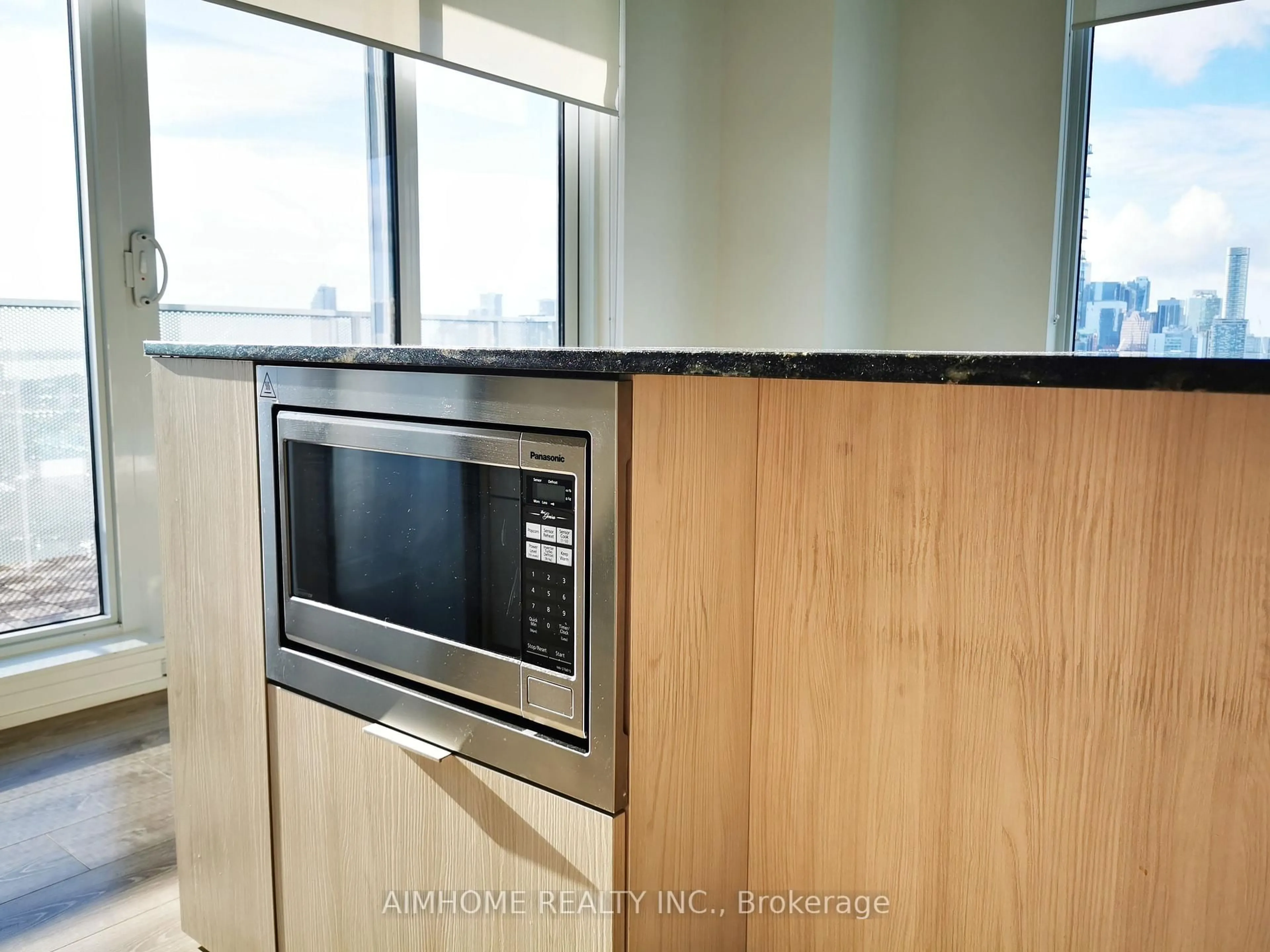 Unknown for 20 Tubman Ave #1810, Toronto Ontario M5A 0M5