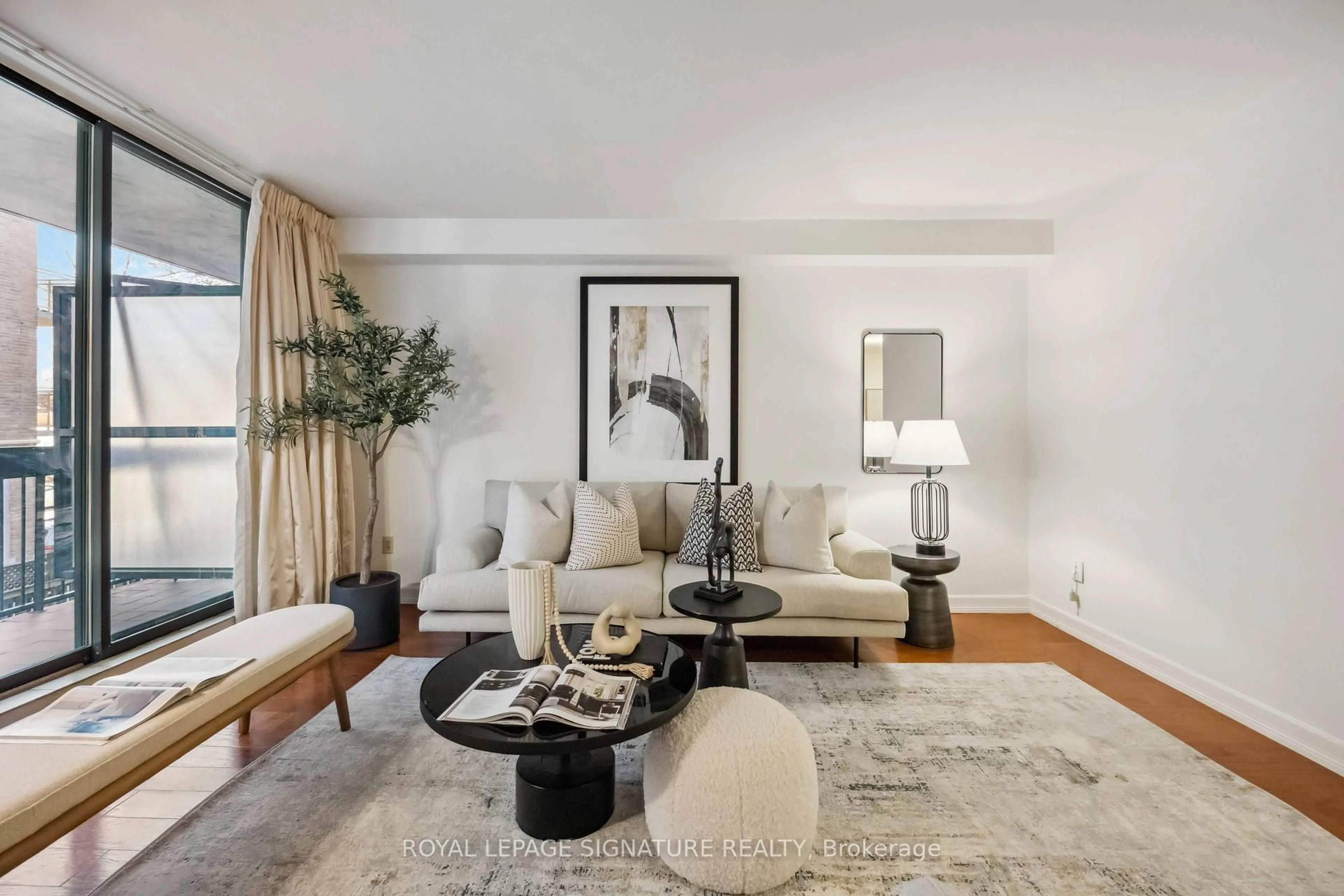 Living room with furniture, unknown for 212 St. George St #201, Toronto Ontario M5R 2N5