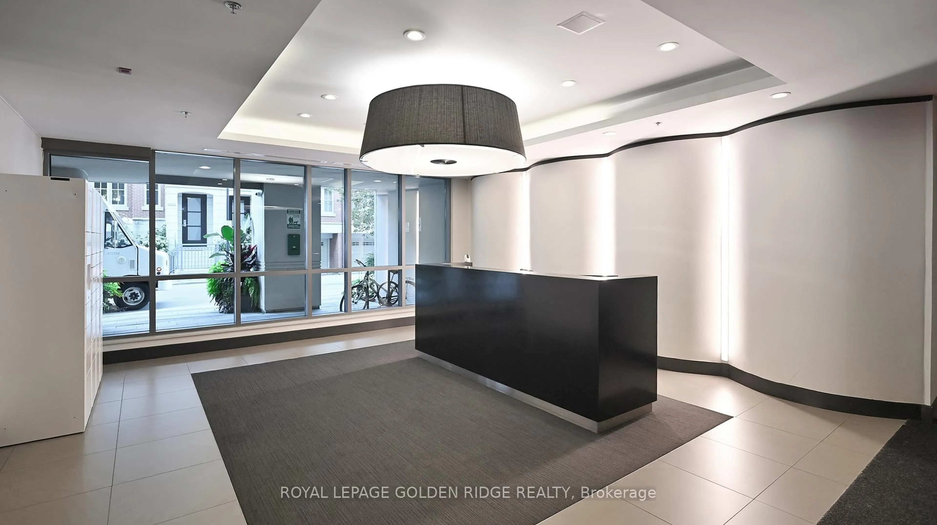 Lobby for 377 Madison Ave #224, Toronto Ontario M4V 3E1