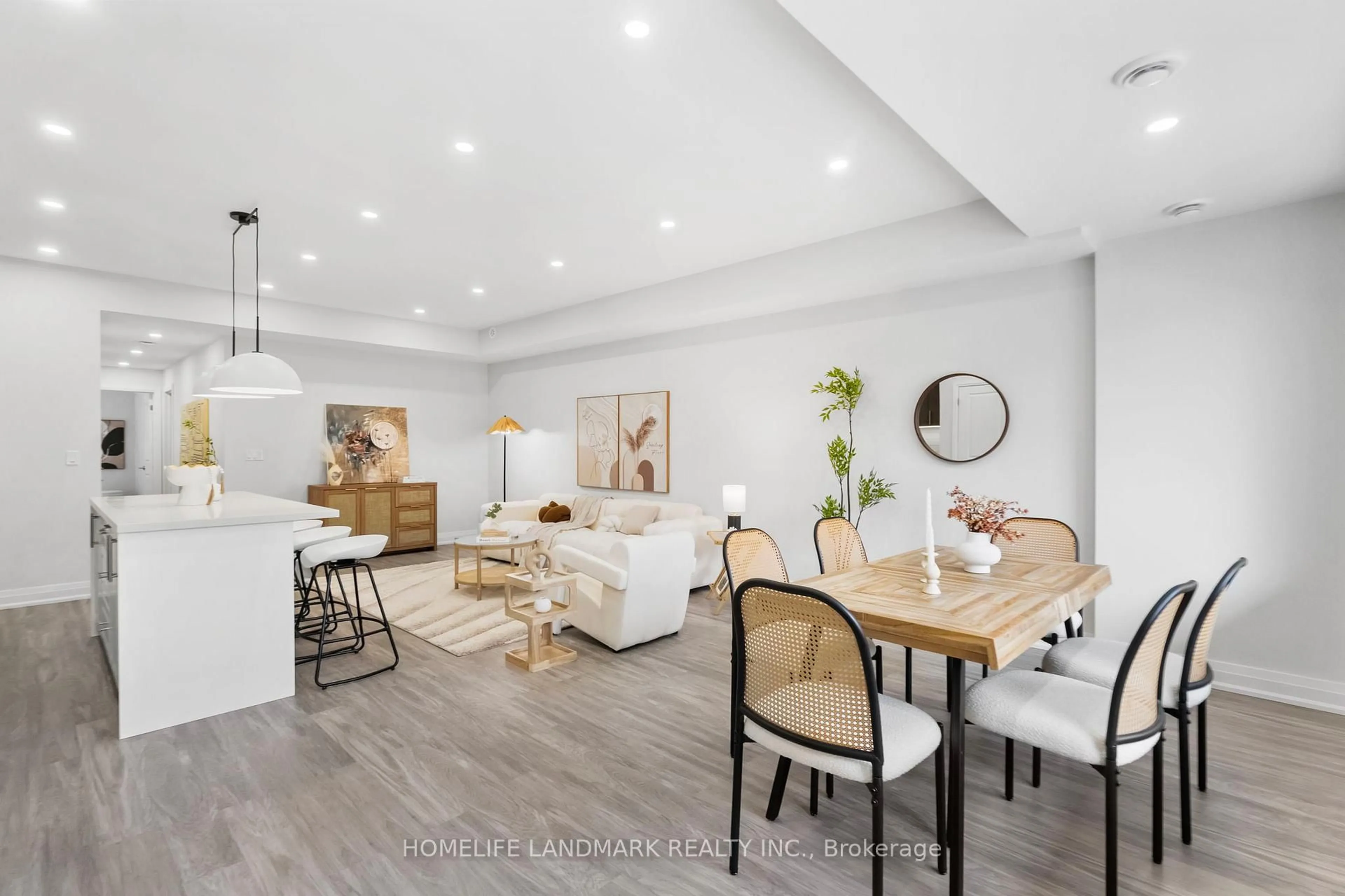 Living room with furniture, wood/laminate floor for 780 Sheppard Ave #TH 17, Toronto Ontario M2K 0E8