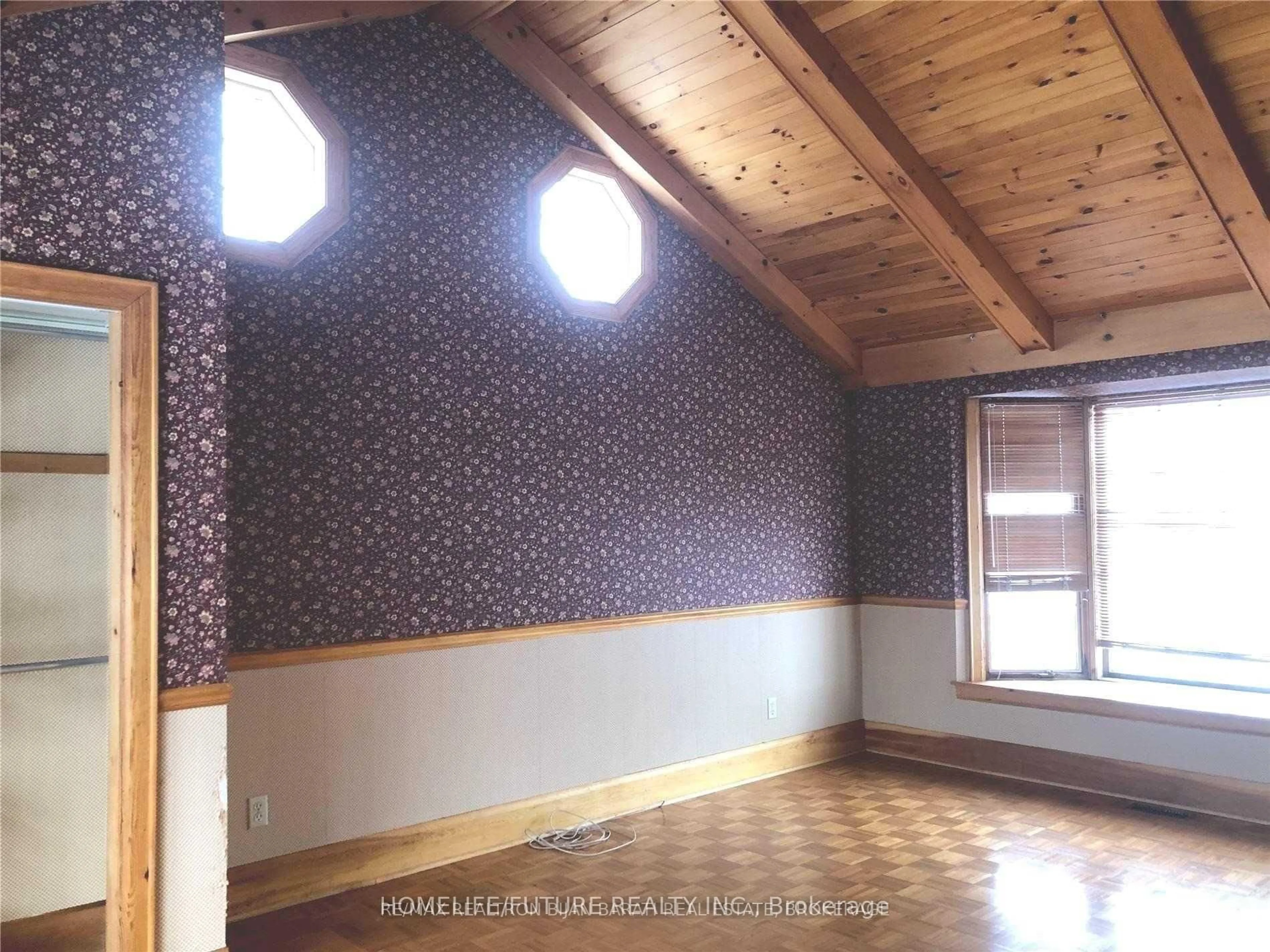 A pic of a room for 192 Parkview Ave, Toronto Ontario M2N 3Y8