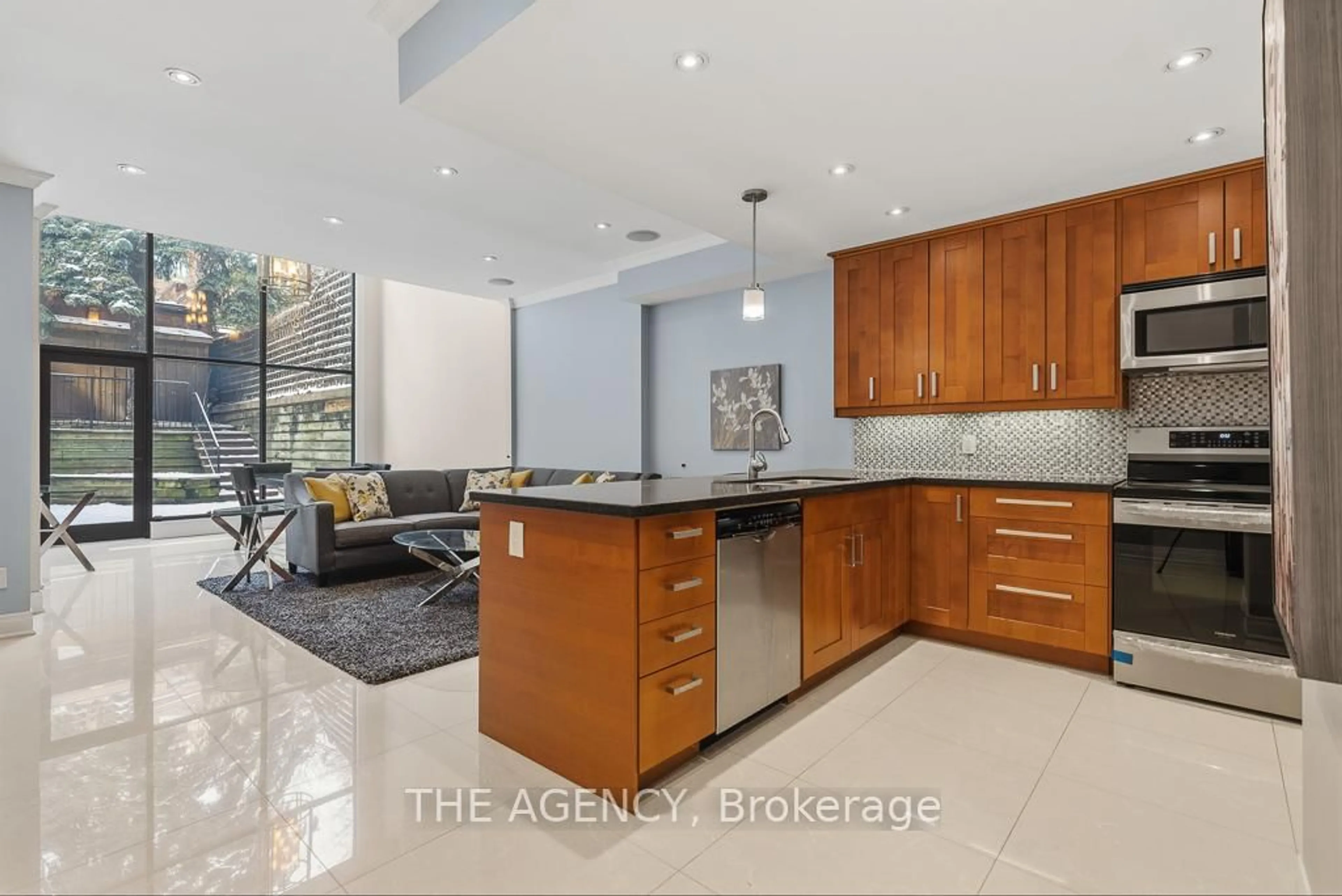 Open concept kitchen, ceramic/tile floor for 116 Hazelton Ave #B&C, Toronto Ontario M5R 2E5