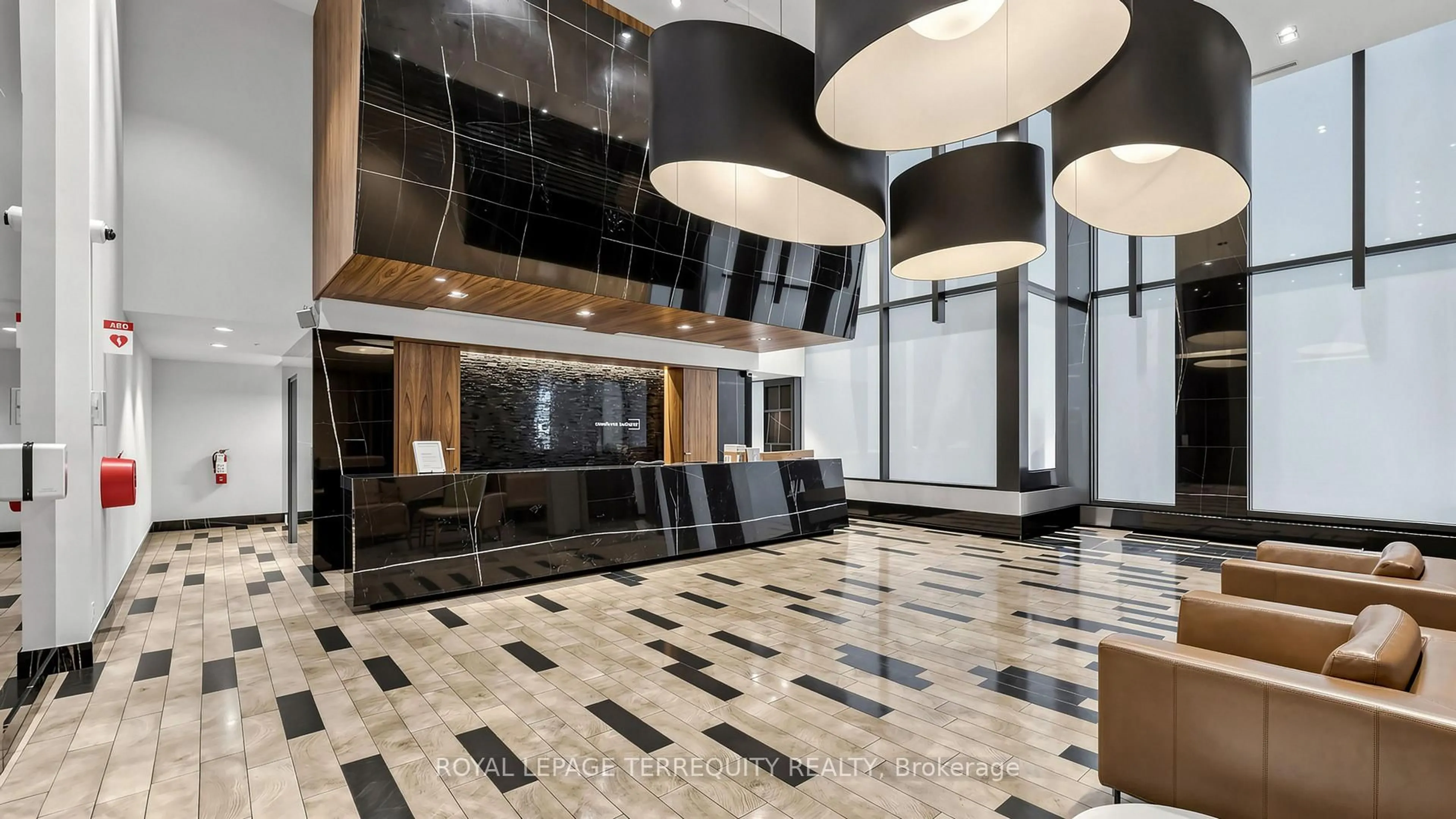 Lobby for 111 Bathurst St #1313, Toronto Ontario M5V 0M9