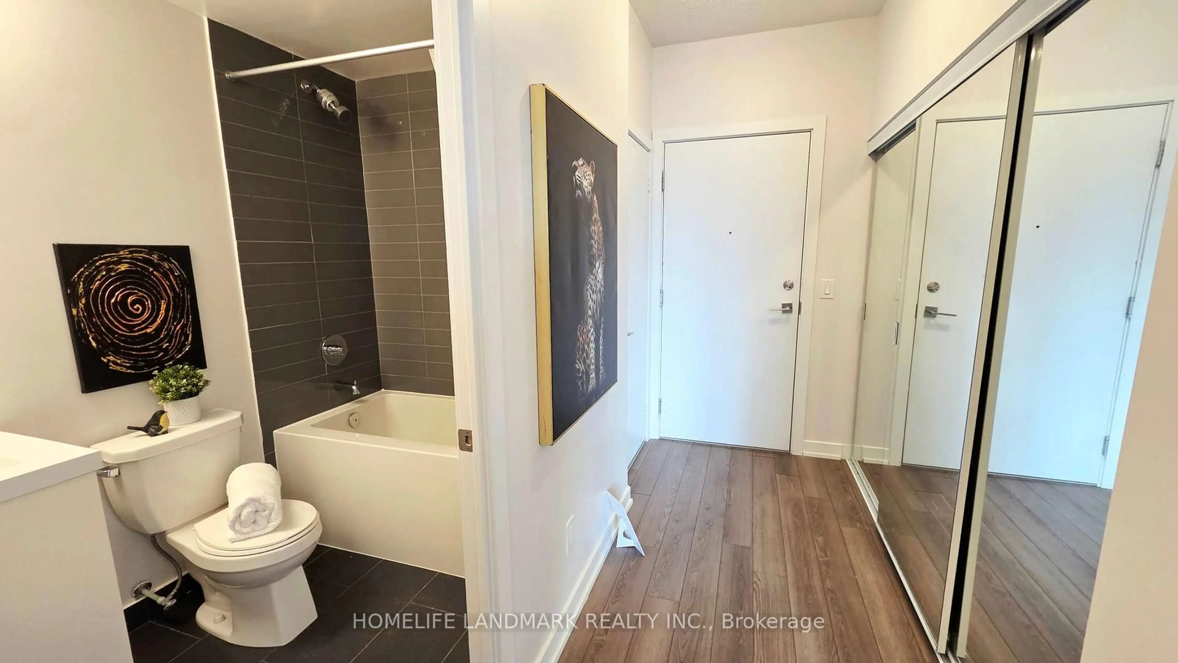 Standard bathroom, unknown for 1603 Eglinton Ave #1507, Toronto Ontario M6E 2H1
