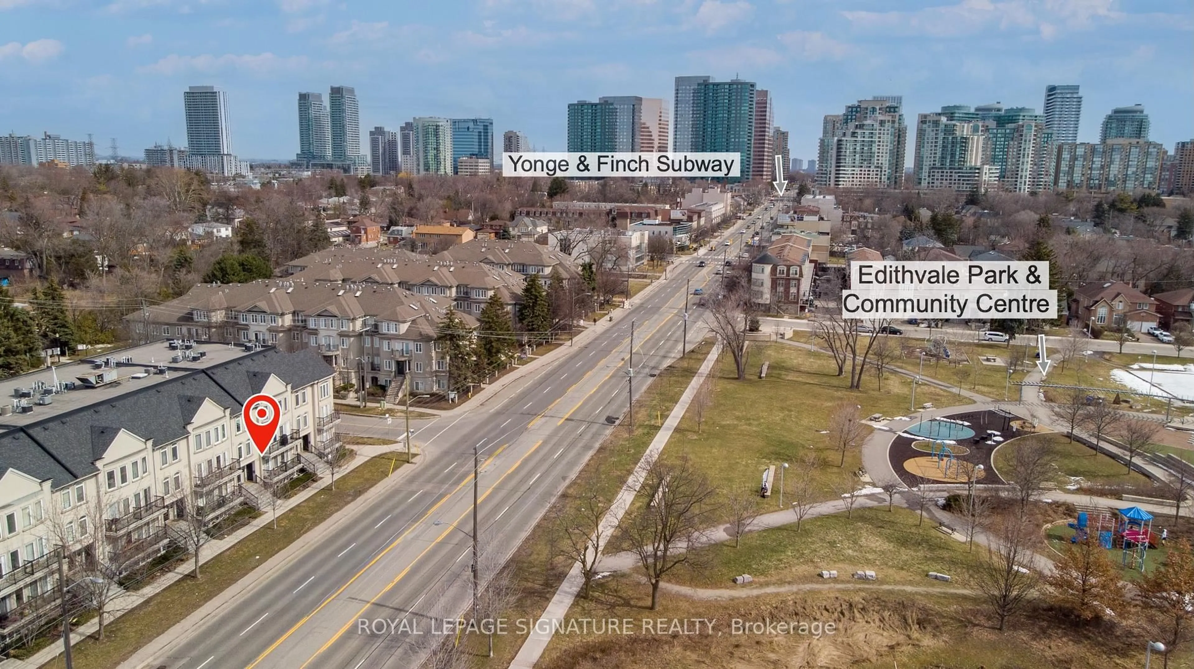 A pic from outside/outdoor area/front of a property/back of a property/a pic from drone, city buildings view from balcony for 118 Finch Ave #Th 5, Toronto Ontario M2N 7G2