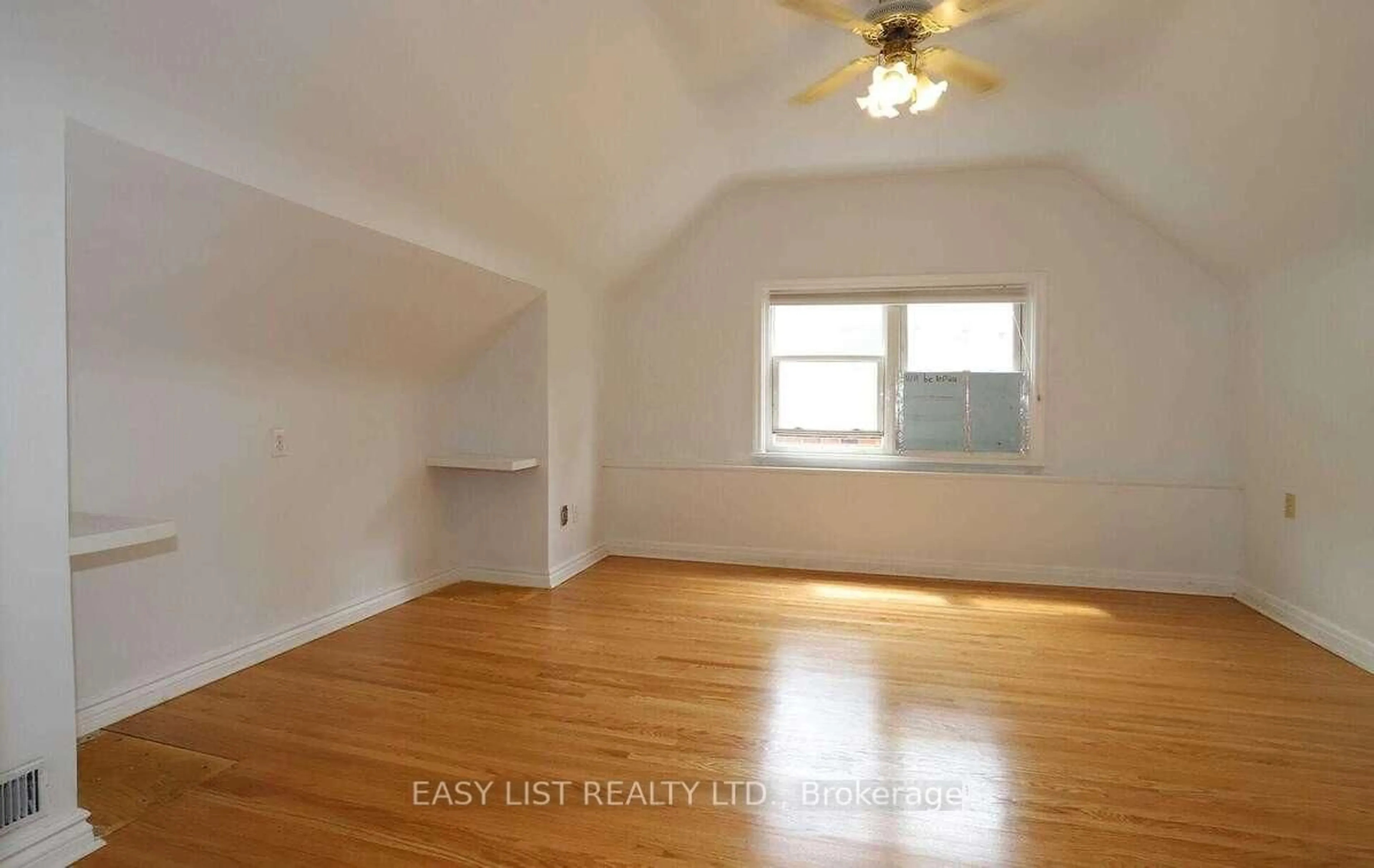 A pic of a room for 35 Anndale Dr, Toronto Ontario M2N 2W9