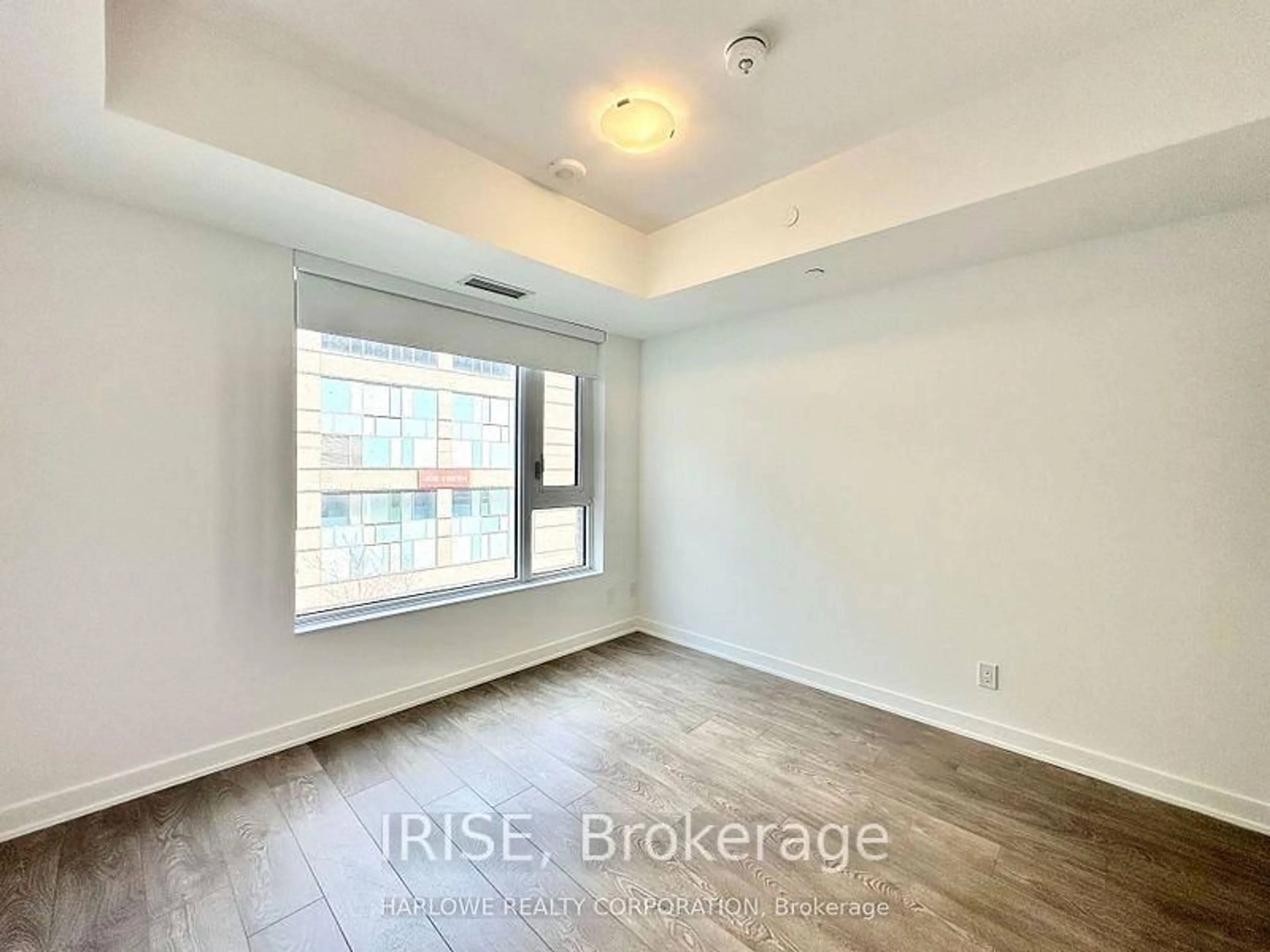 A pic of a room for 543 Richmond St #408, Toronto Ontario M5V 1Y6