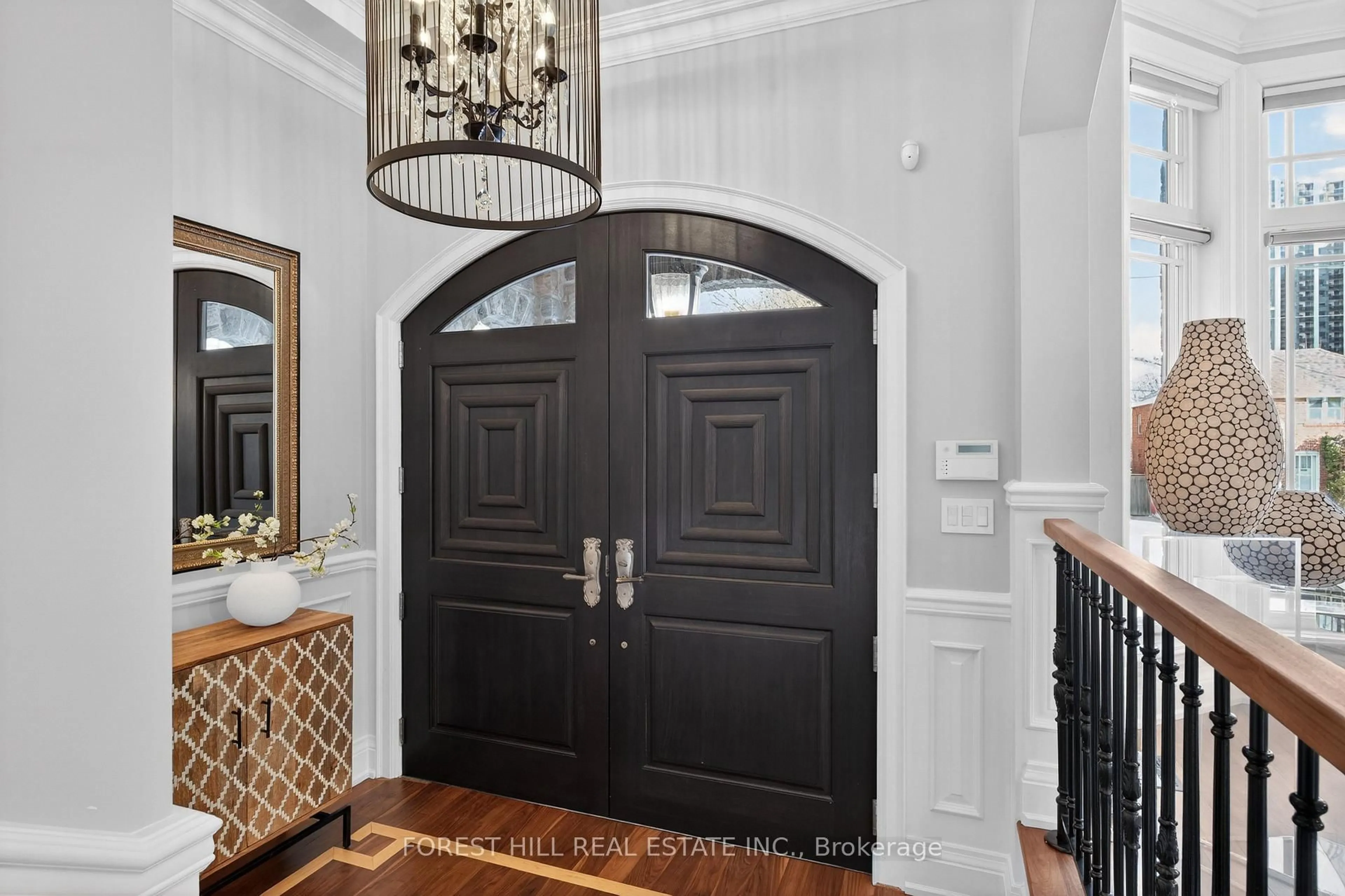 Indoor entryway for 59 Burndale Ave, Toronto Ontario M2N 1S6