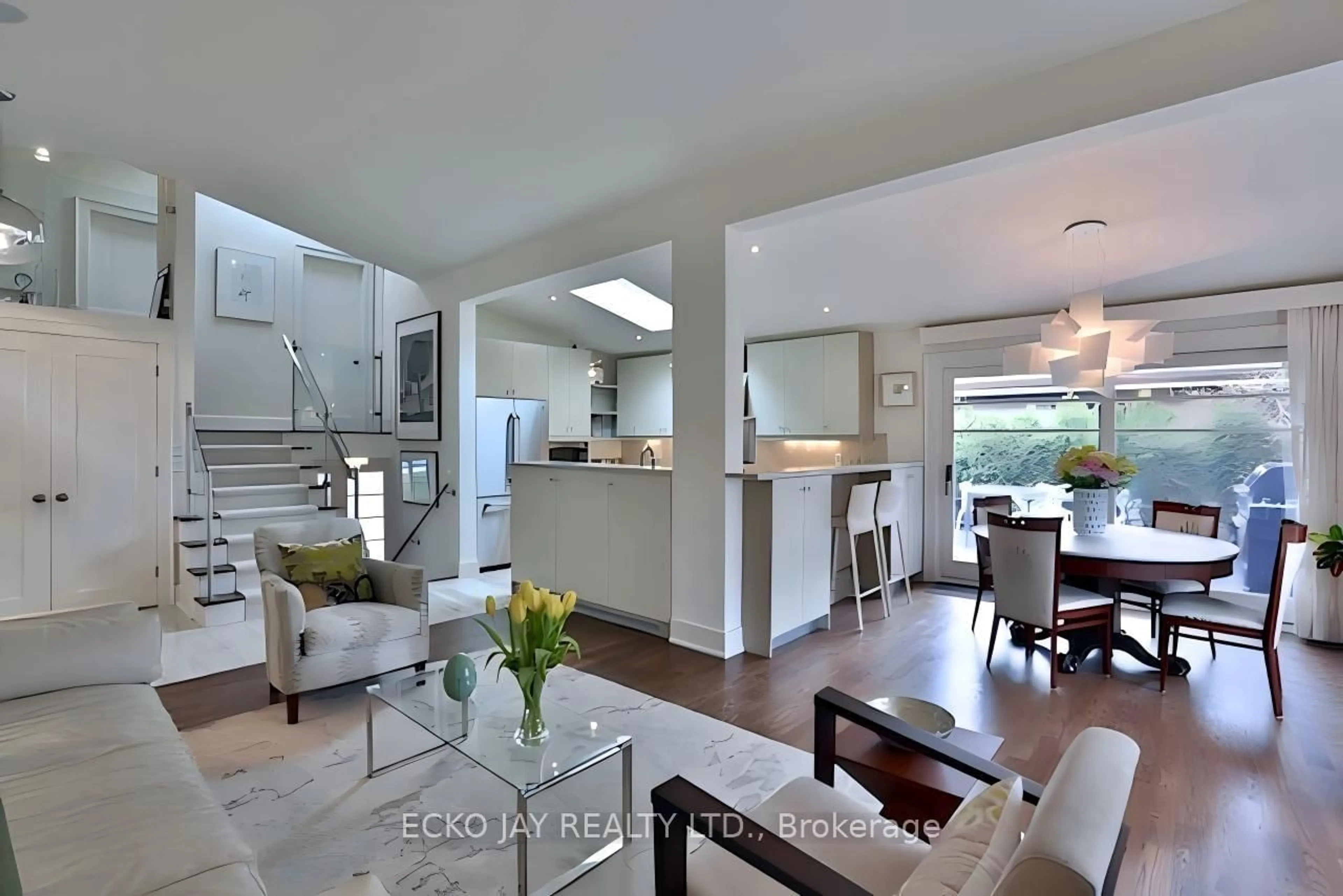 Open concept kitchen, unknown for 61 Lacewood Cres, Toronto Ontario M3A 2Z3
