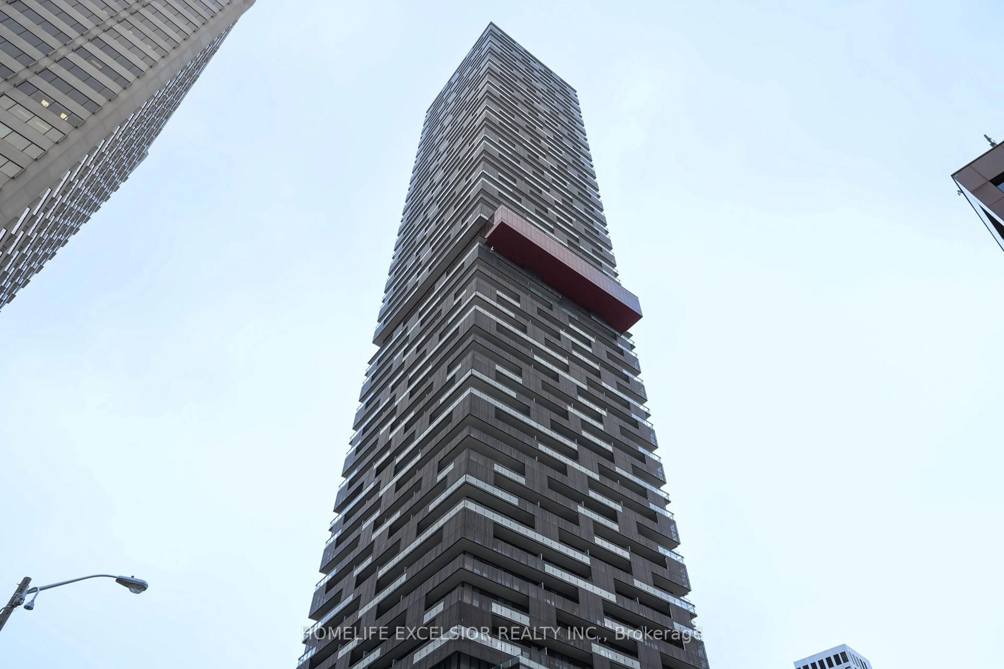 Unknown for 8 Eglinton Ave #2002, Toronto Ontario M4P 0C1