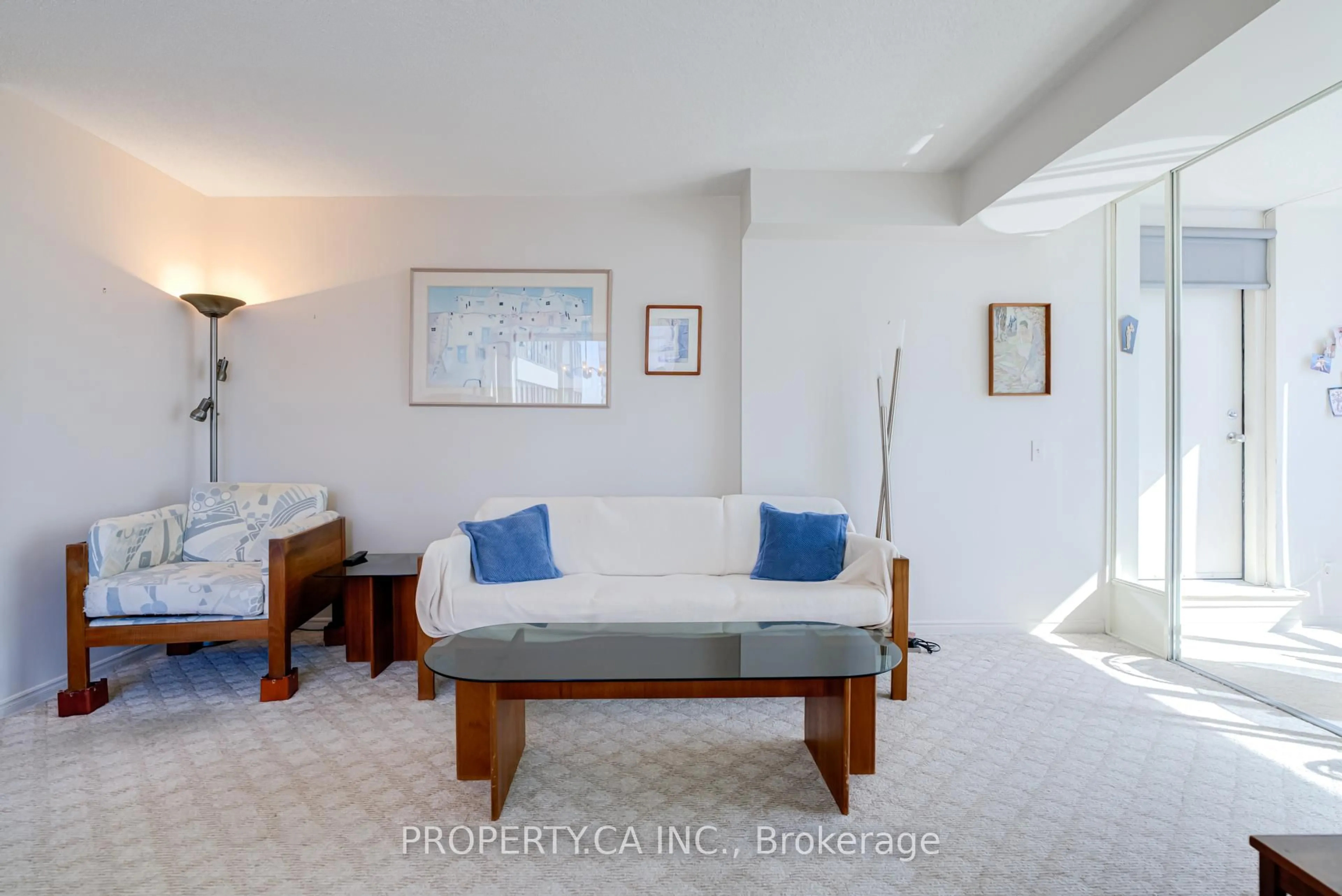 Living room with furniture, unknown for 7 Bishop Ave #1401, Toronto Ontario M2M 4J4