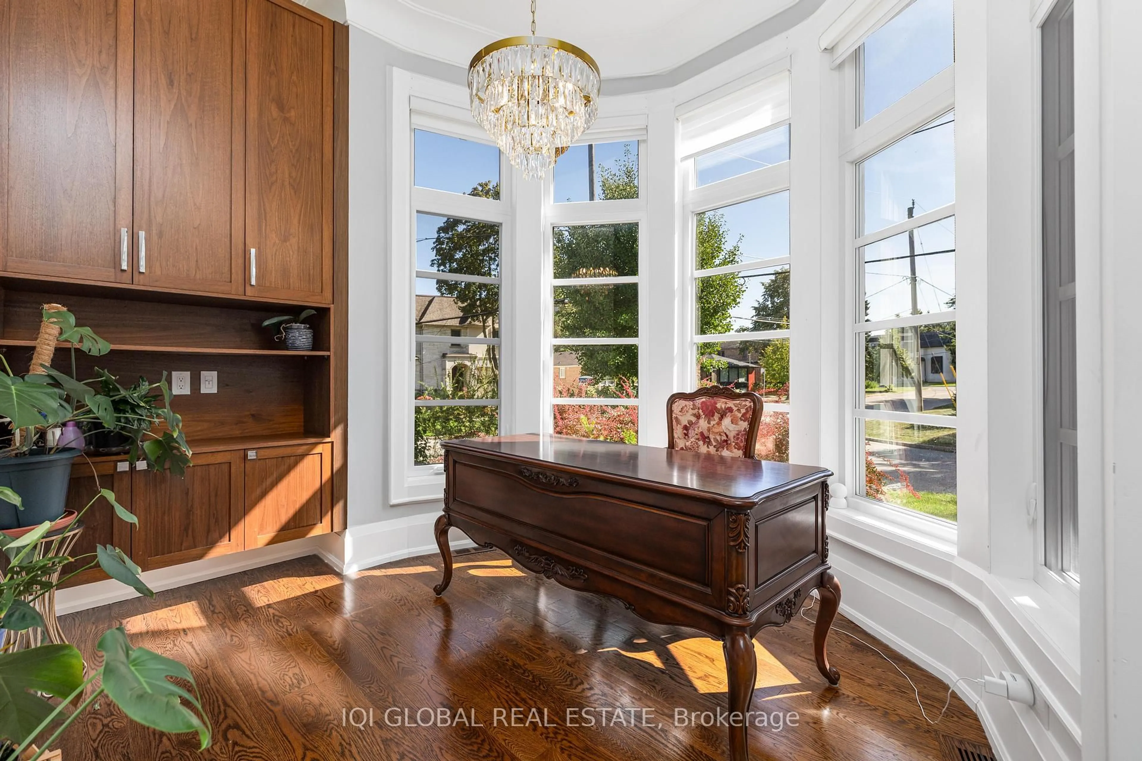 Unknown for 29 Alderdale Crt, Toronto Ontario M3B 2H8