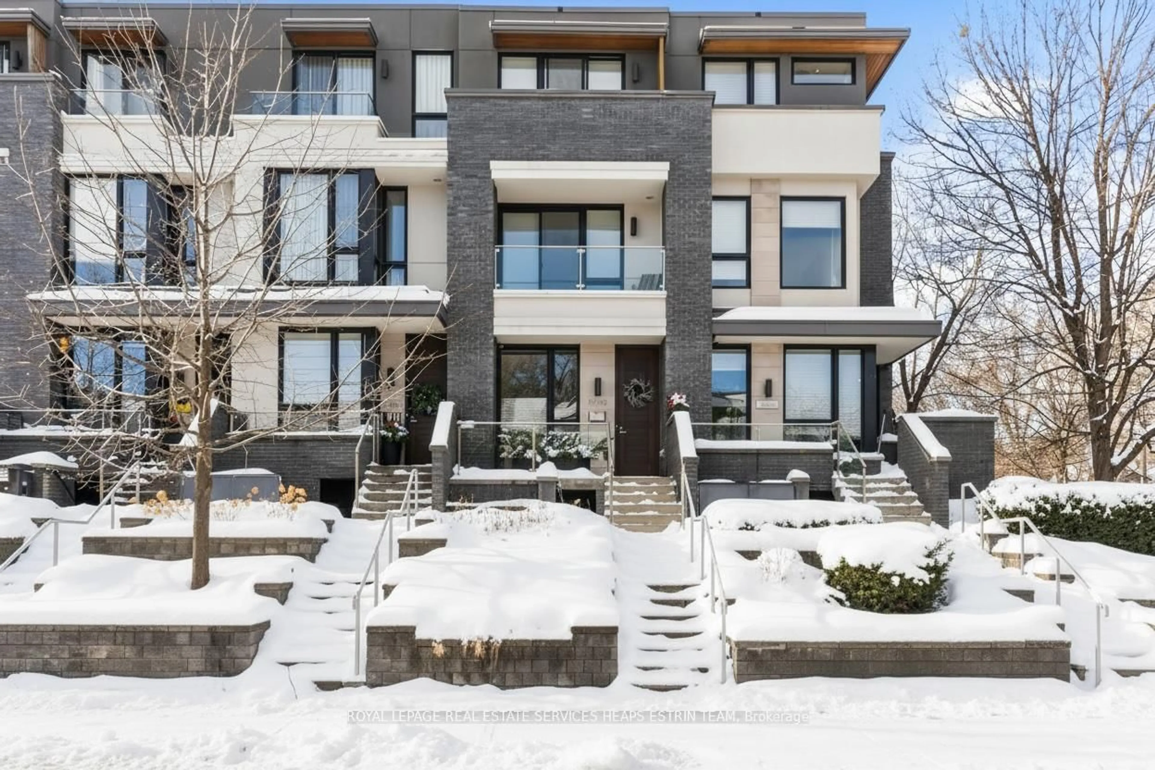 Unknown for 500 Shaw St, Toronto Ontario M6G 3L3