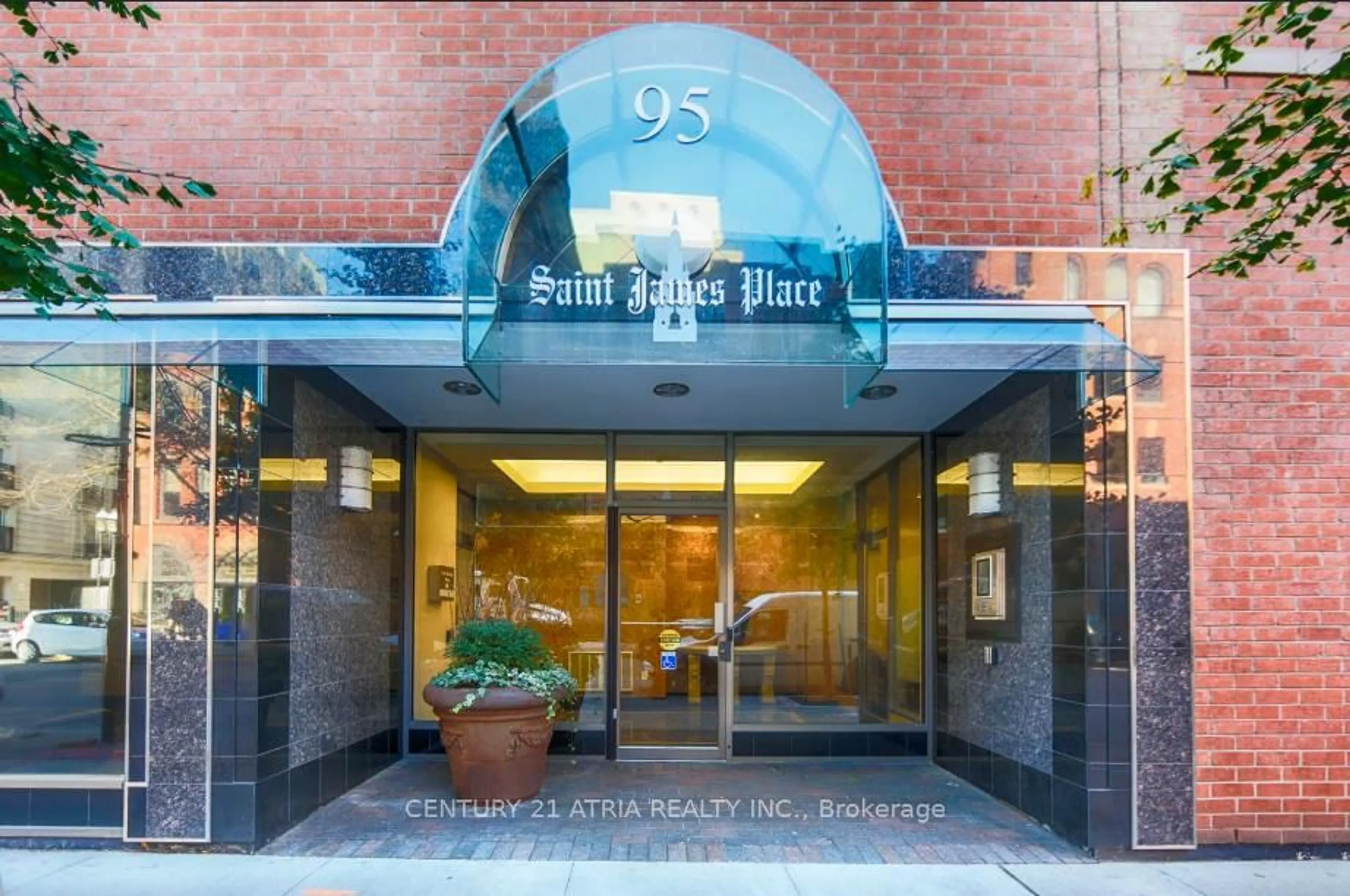 Unknown for 95 Lombard St #303, Toronto Ontario M5C 2V3