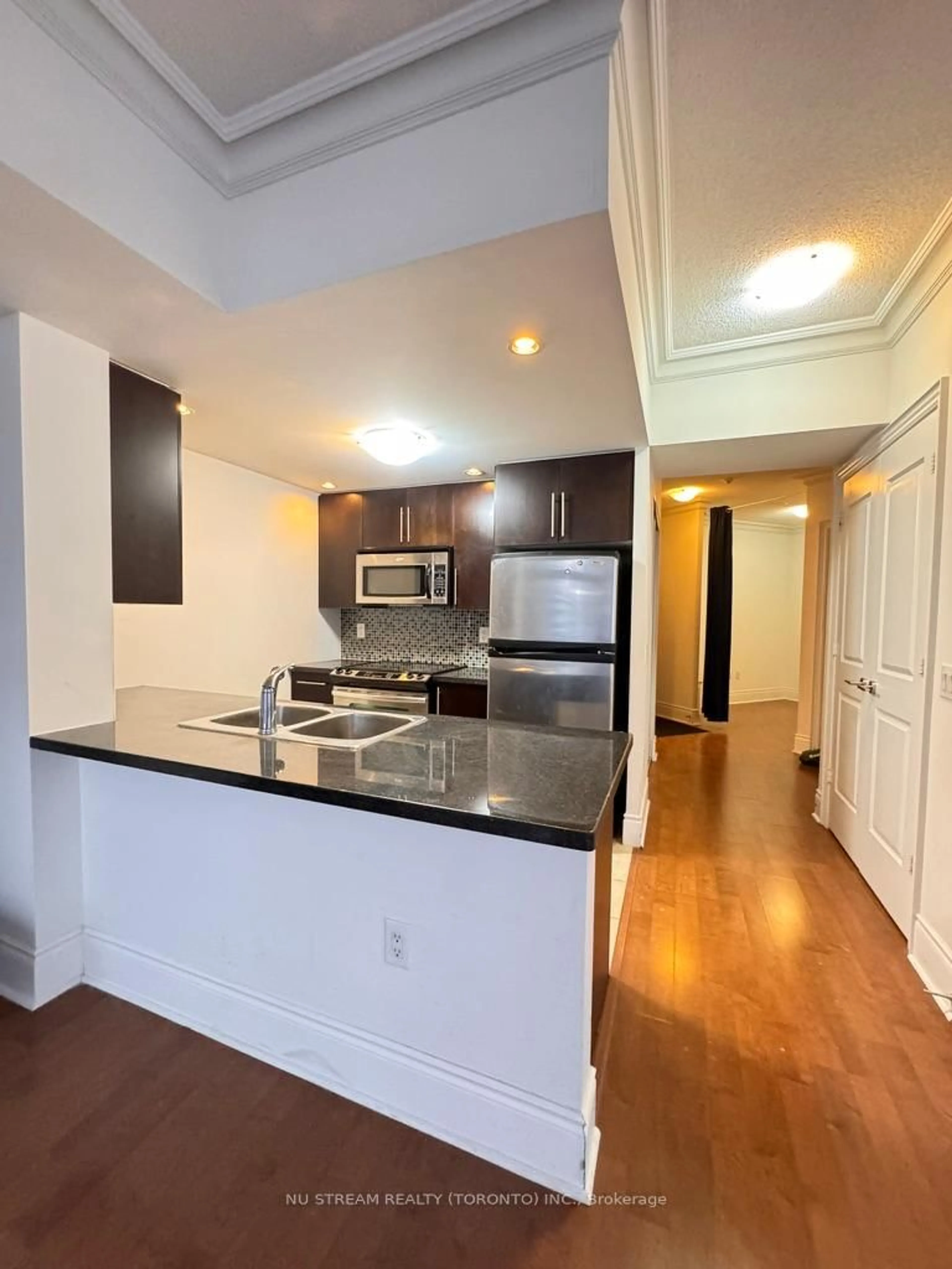 Unknown for 500 Doris Ave #1519, Toronto Ontario M2N 0C1