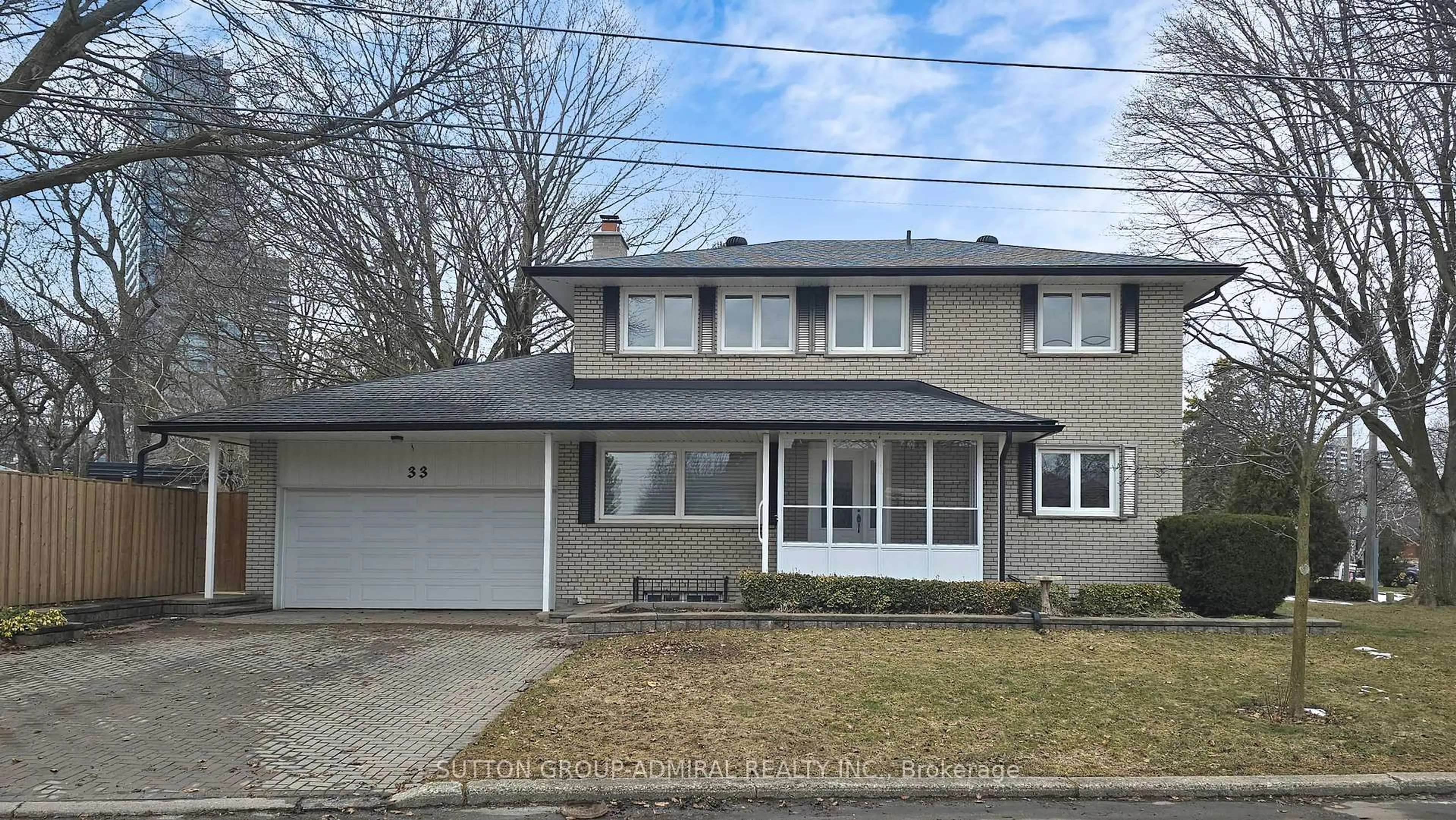 Home with vinyl exterior material, street for 33 Silverview Dr, Toronto Ontario M2M 2B5