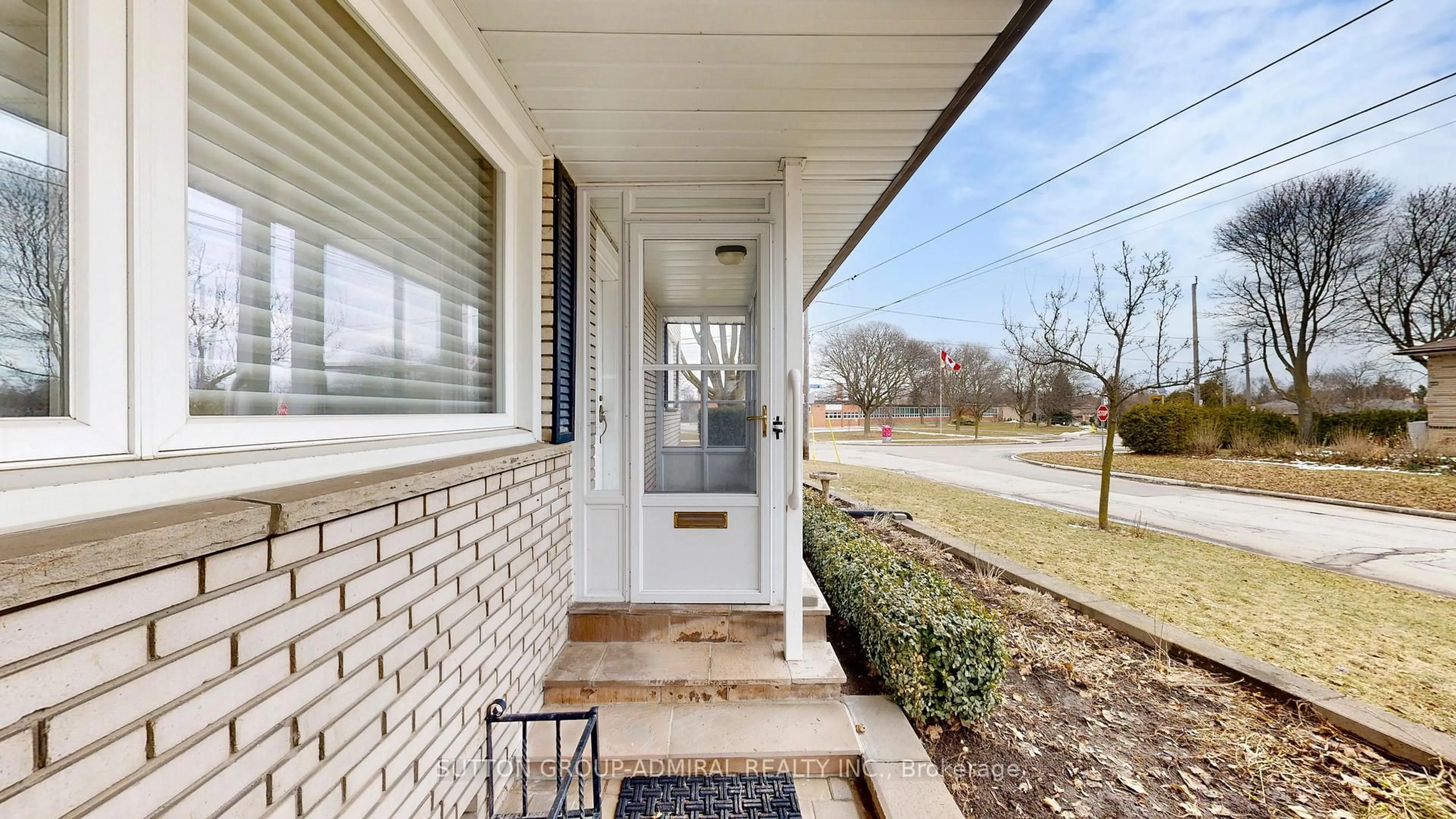 Unknown for 33 Silverview Dr, Toronto Ontario M2M 2B5