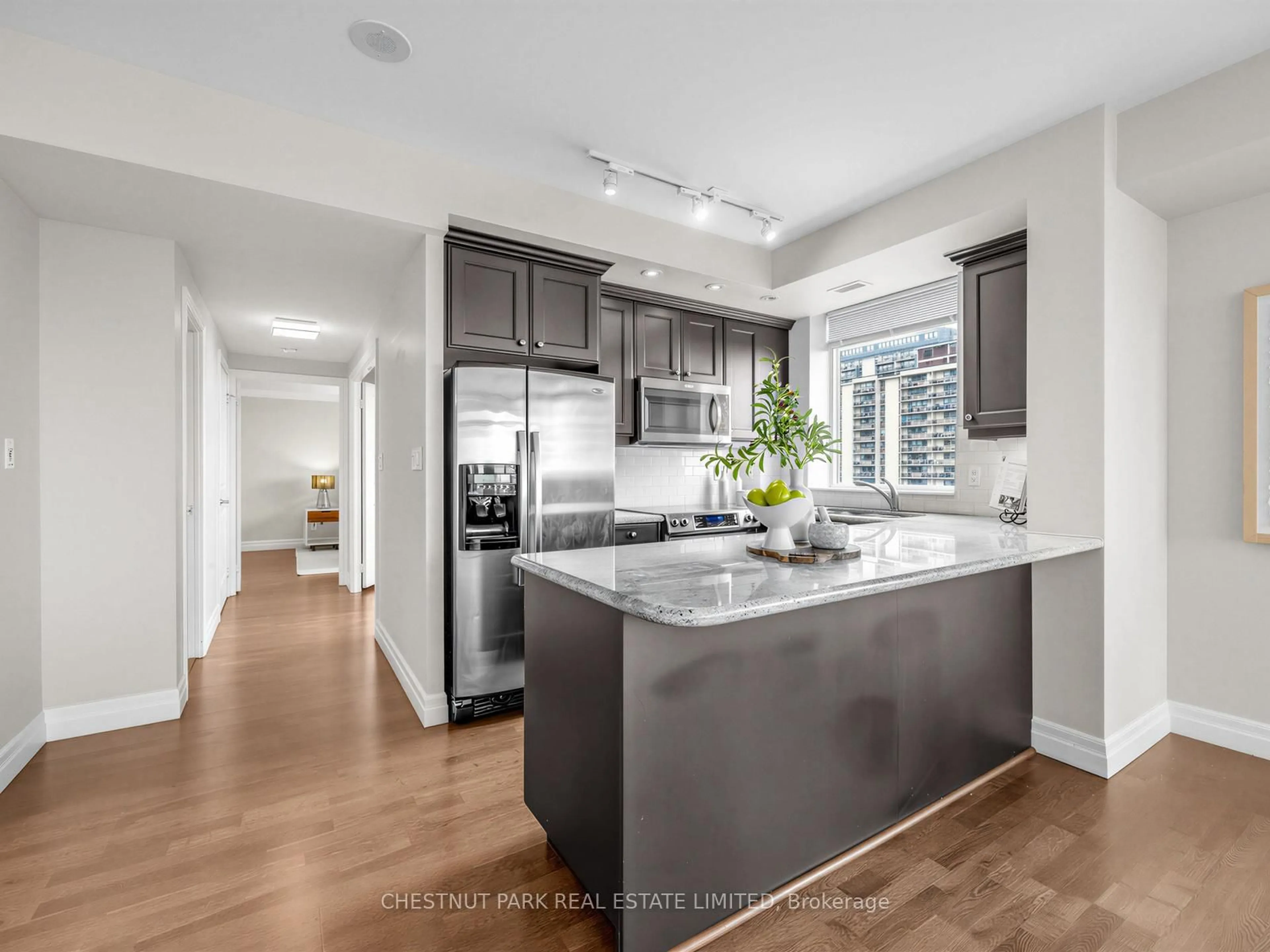 Open concept kitchen, unknown for 900 Mount Pleasant Rd #PH1703, Toronto Ontario M4P 3J9