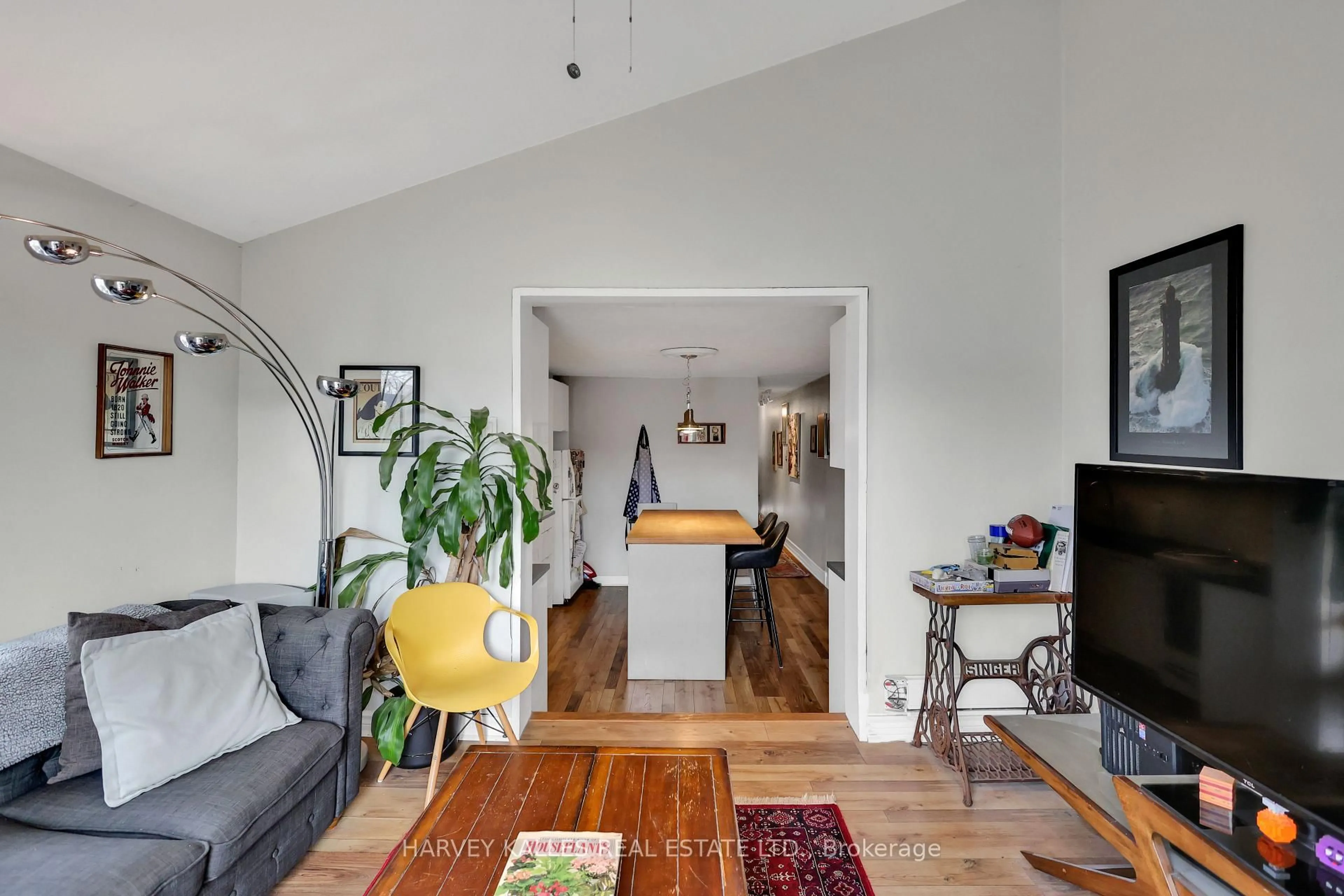 Living room with furniture, unknown for 244 Markham St, Toronto Ontario M6J 2G6