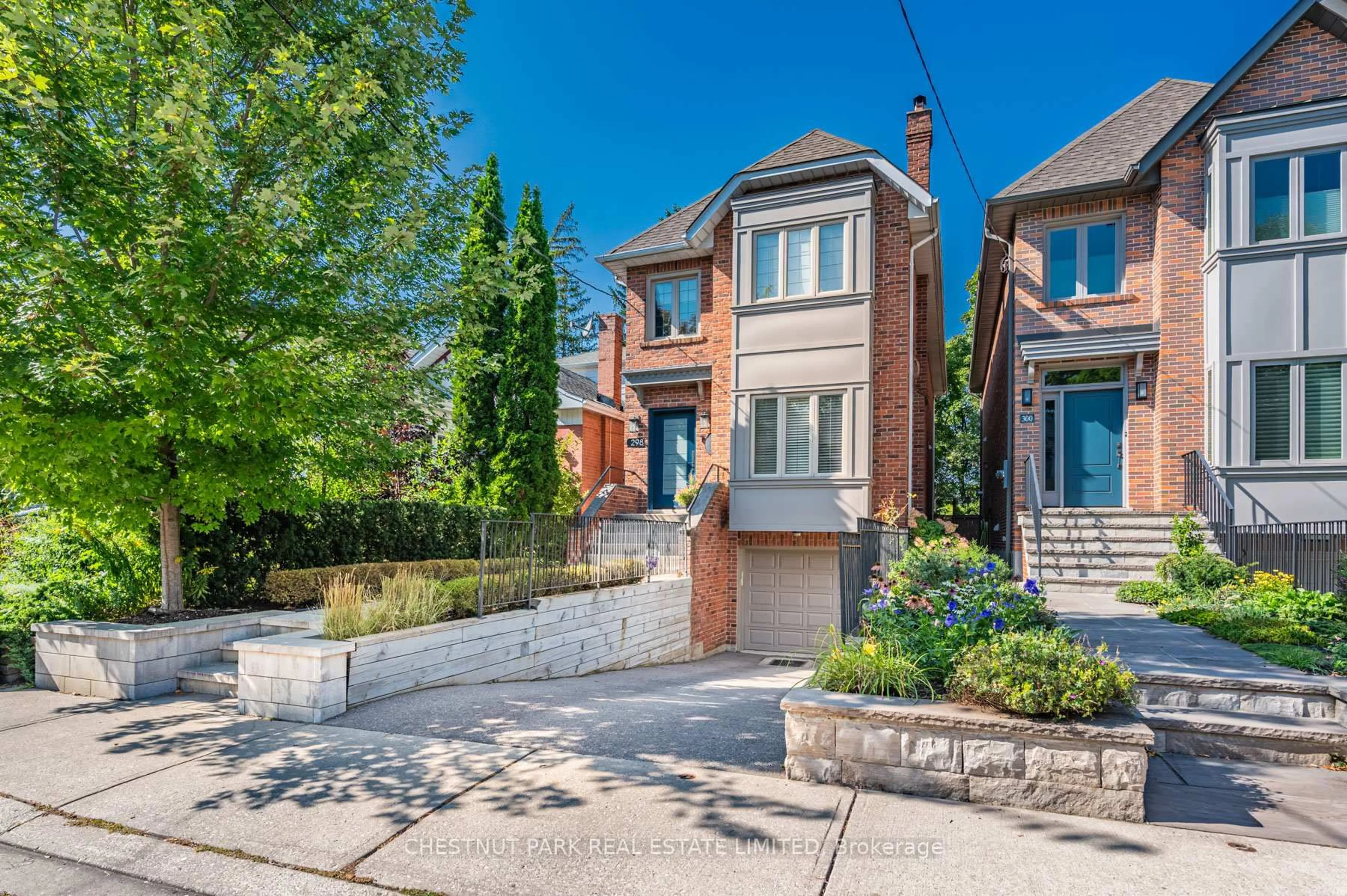 Home with brick exterior material, street for 298 Erskine Ave, Toronto Ontario M4P 1Z4