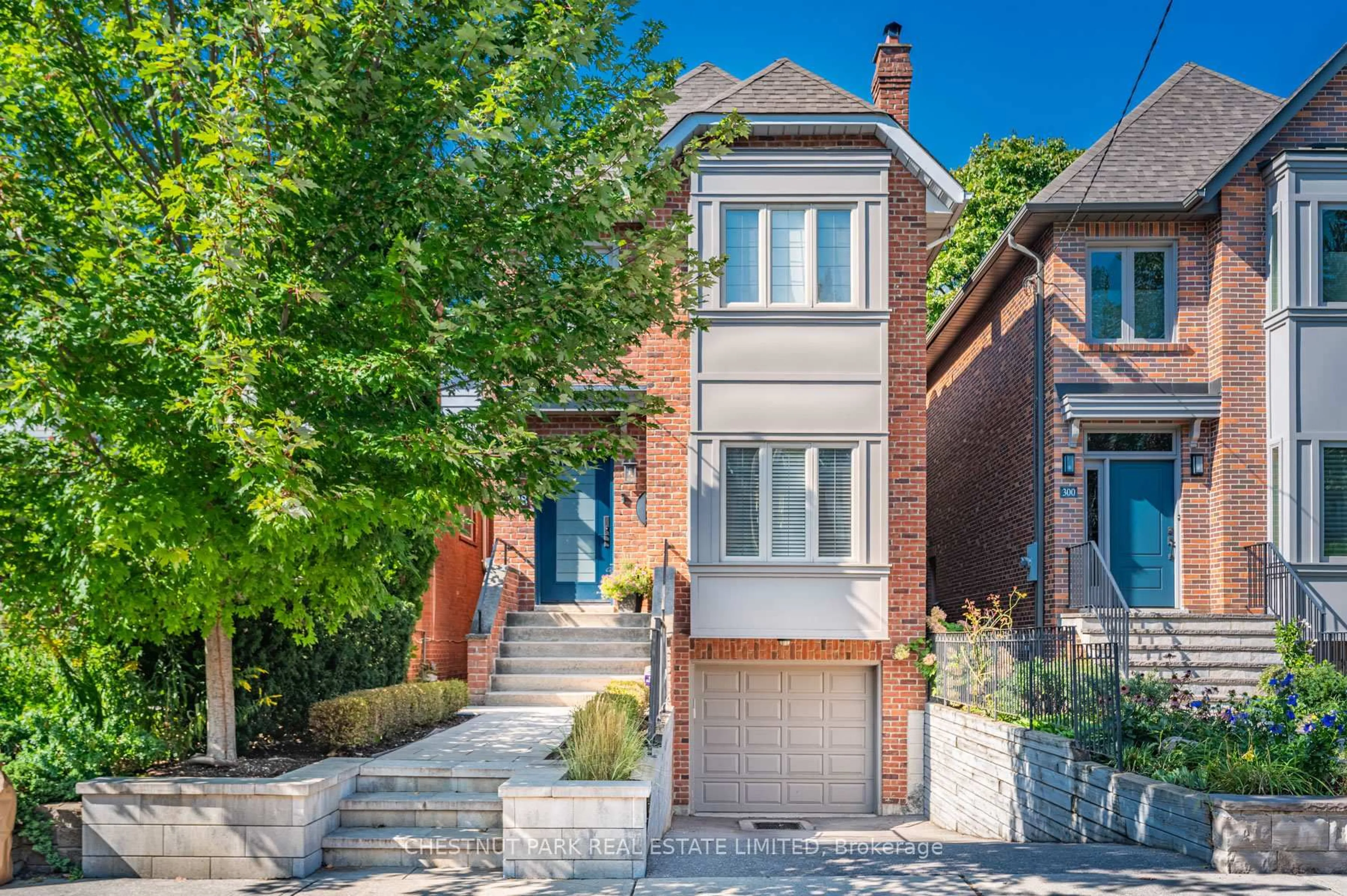 Home with brick exterior material, street for 298 Erskine Ave, Toronto Ontario M4P 1Z4
