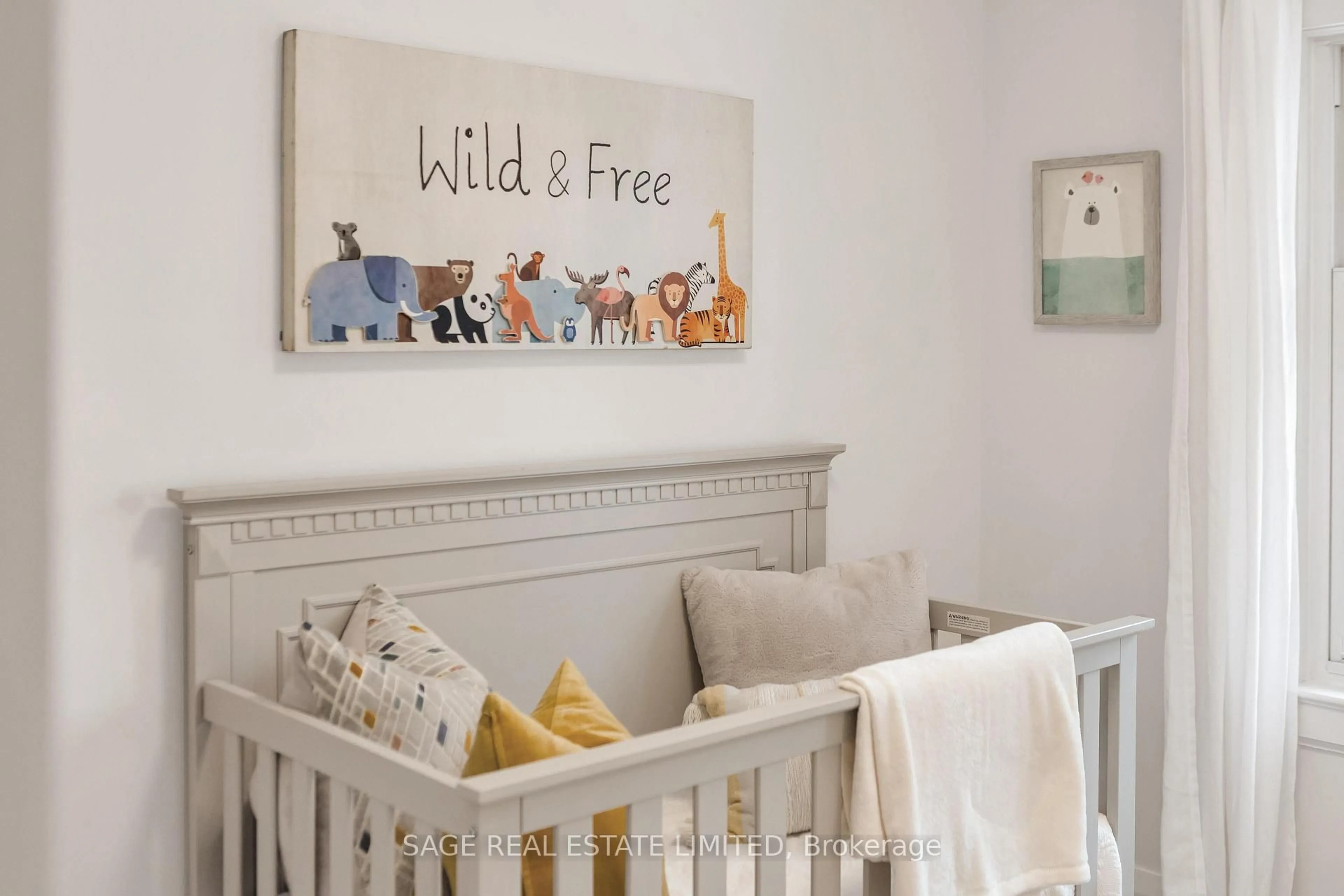 A pic of a room for 99 Albertus Ave, Toronto Ontario M4R 1J6