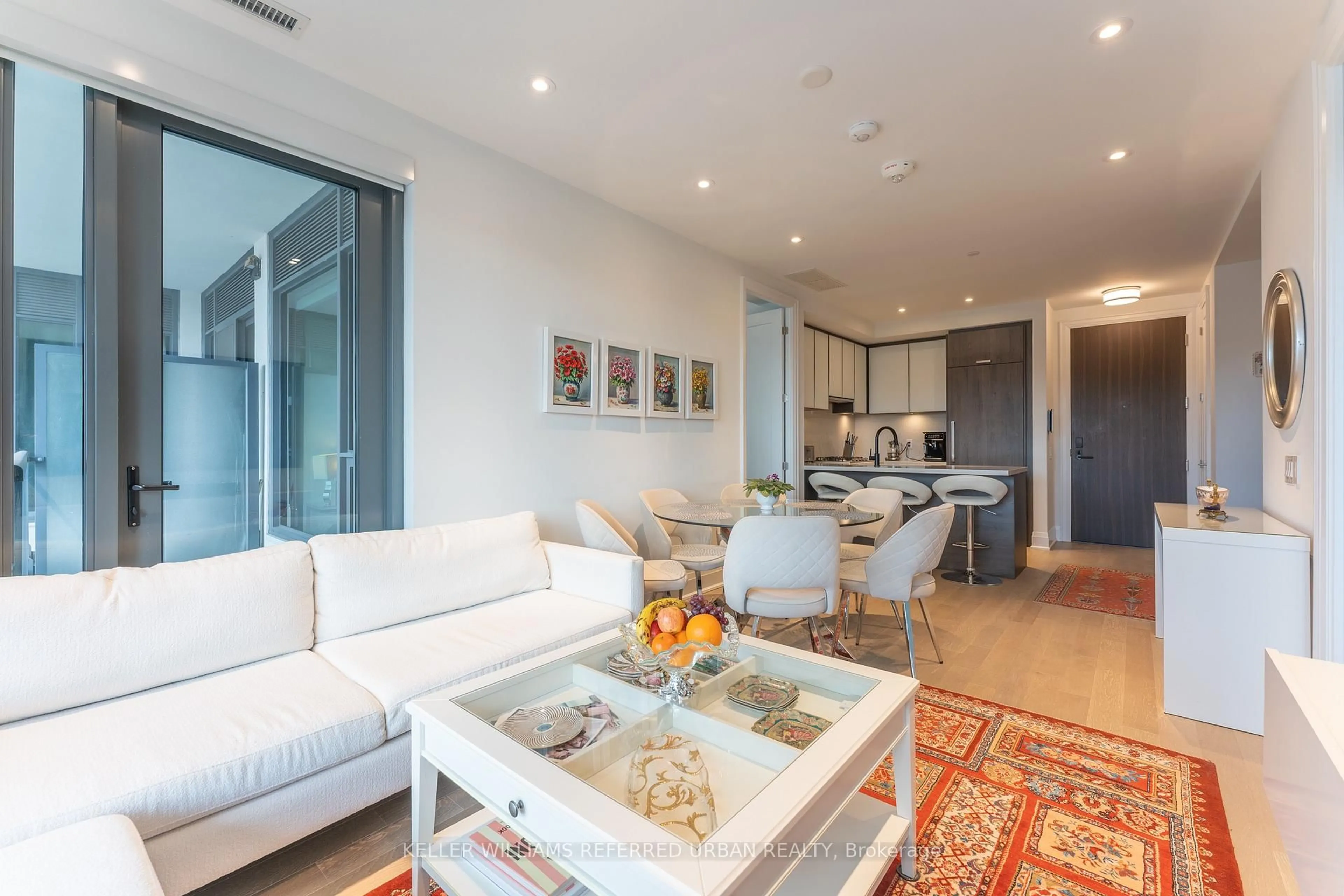 Living room with furniture, unknown for 280 Howland Ave #GPH32, Toronto Ontario M5R 0C3