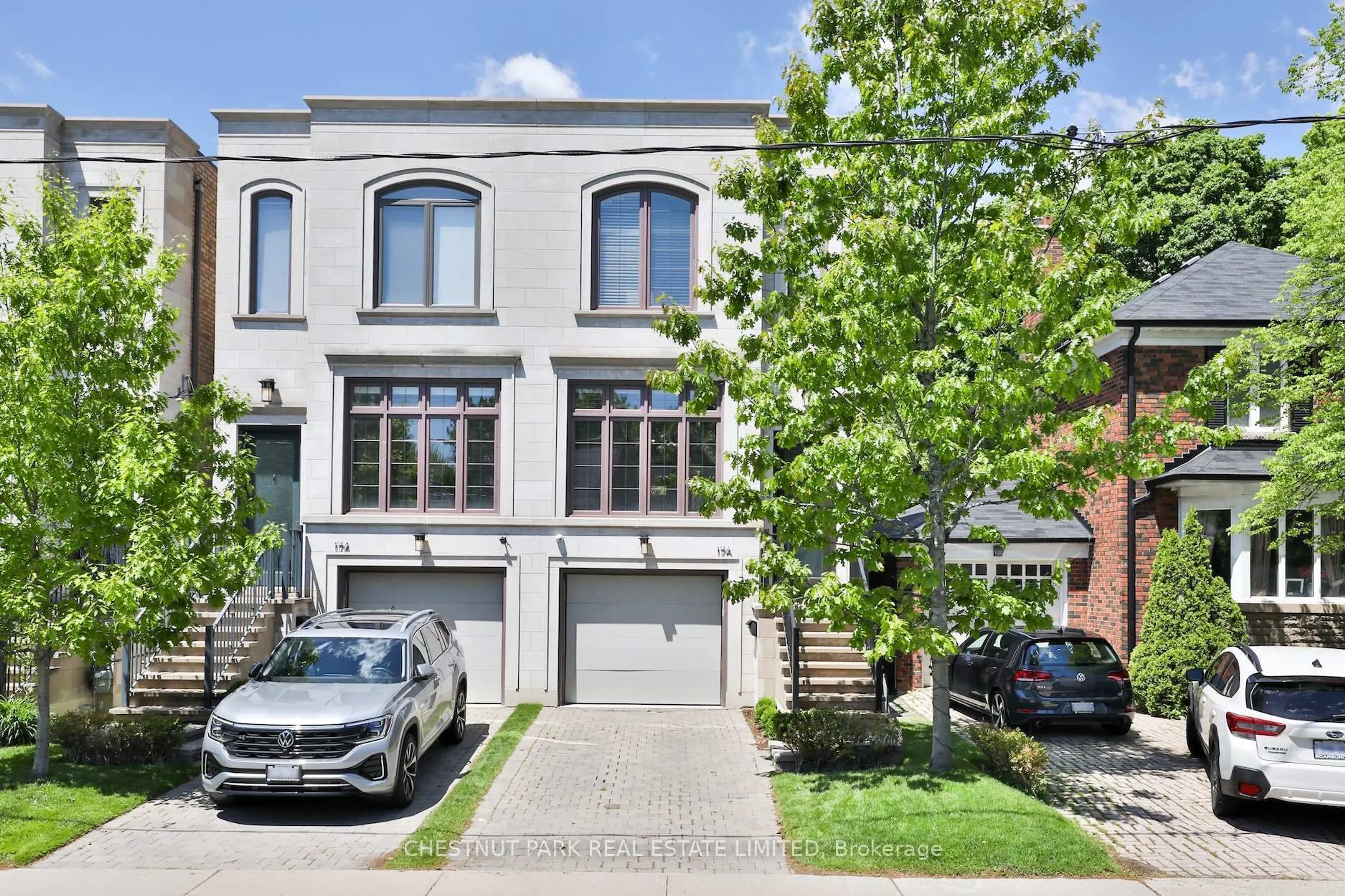 Home with brick exterior material, street for 176 Lawrence Ave, Toronto Ontario M4N 1T1