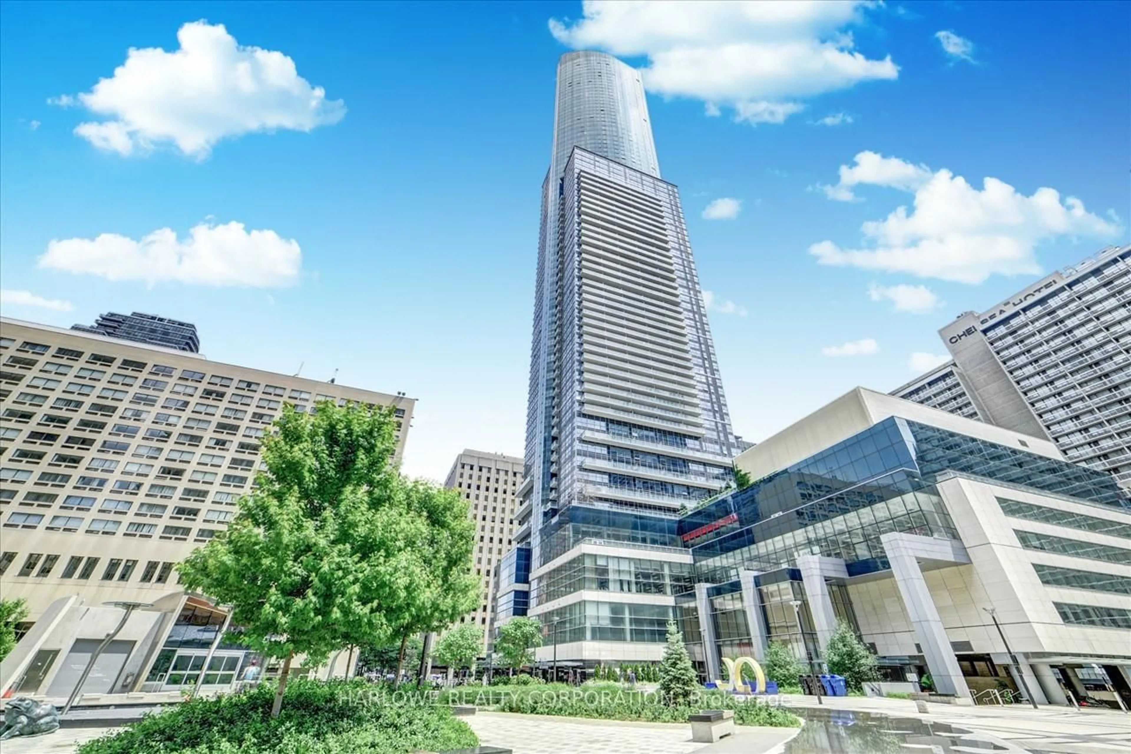 Unknown for 386 Yonge St #824, Toronto Ontario M5B 0A5