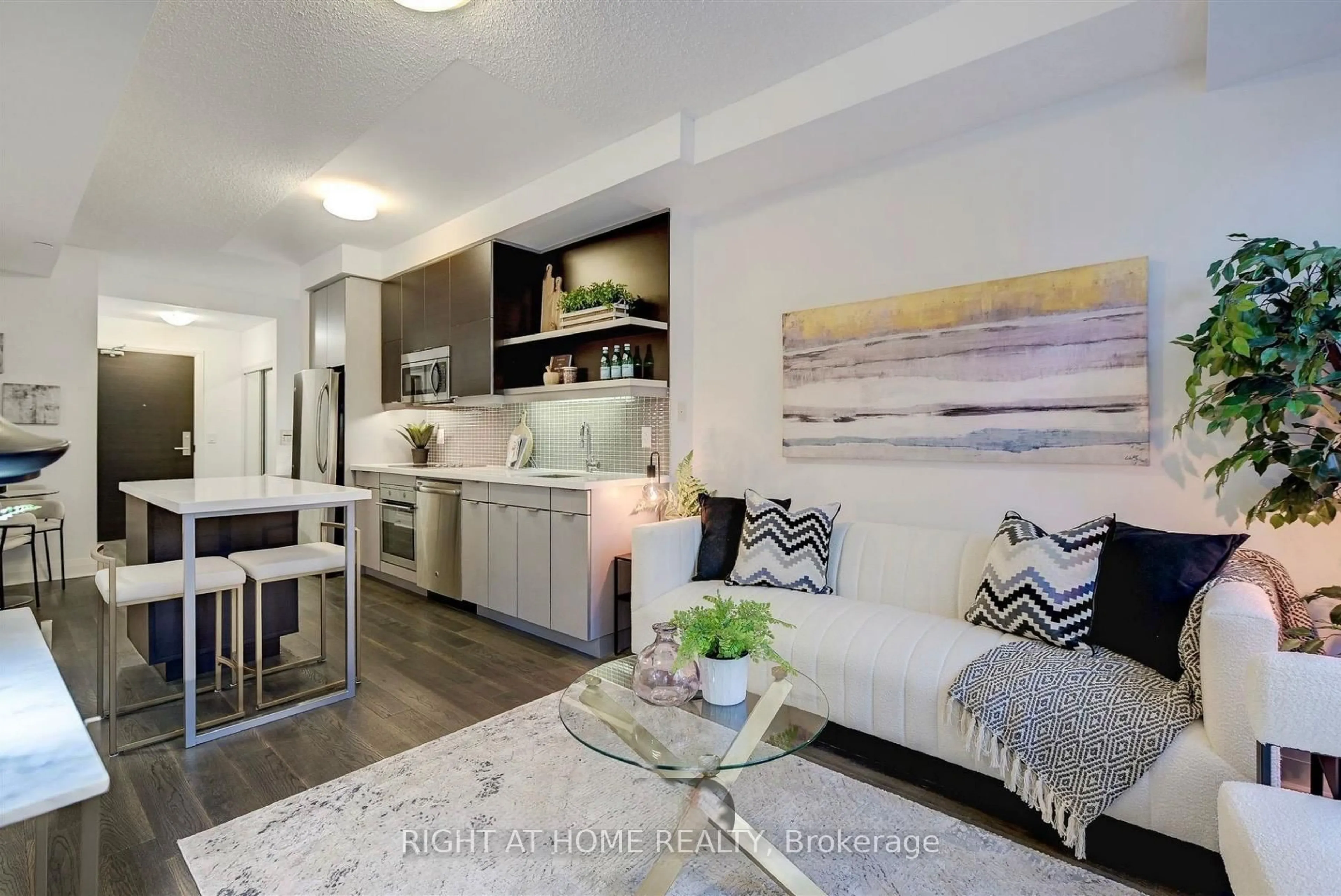 Open concept kitchen, unknown for 399 Spring Garden Ave #228, Toronto Ontario M2N 3H6