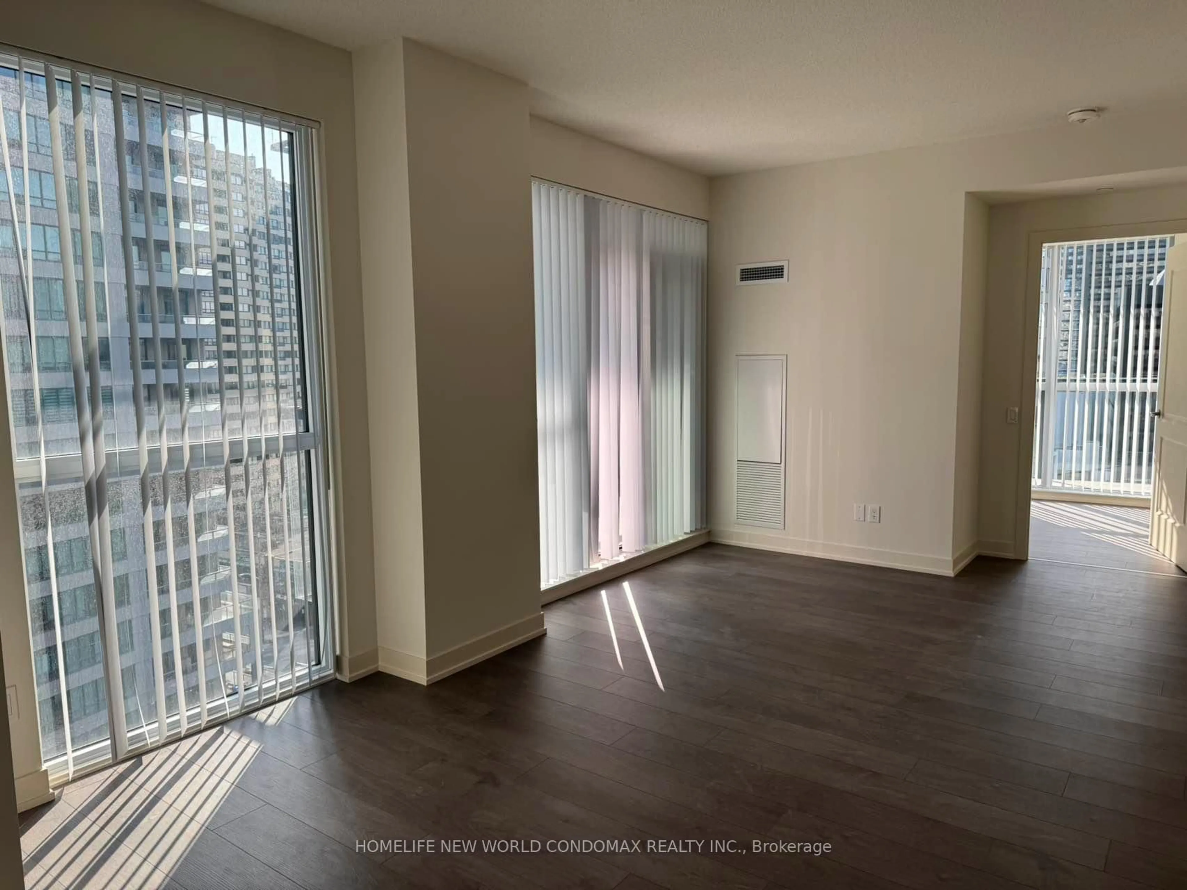A pic of a room for 4955 Yonge St #806, Toronto Ontario M2N 0L8