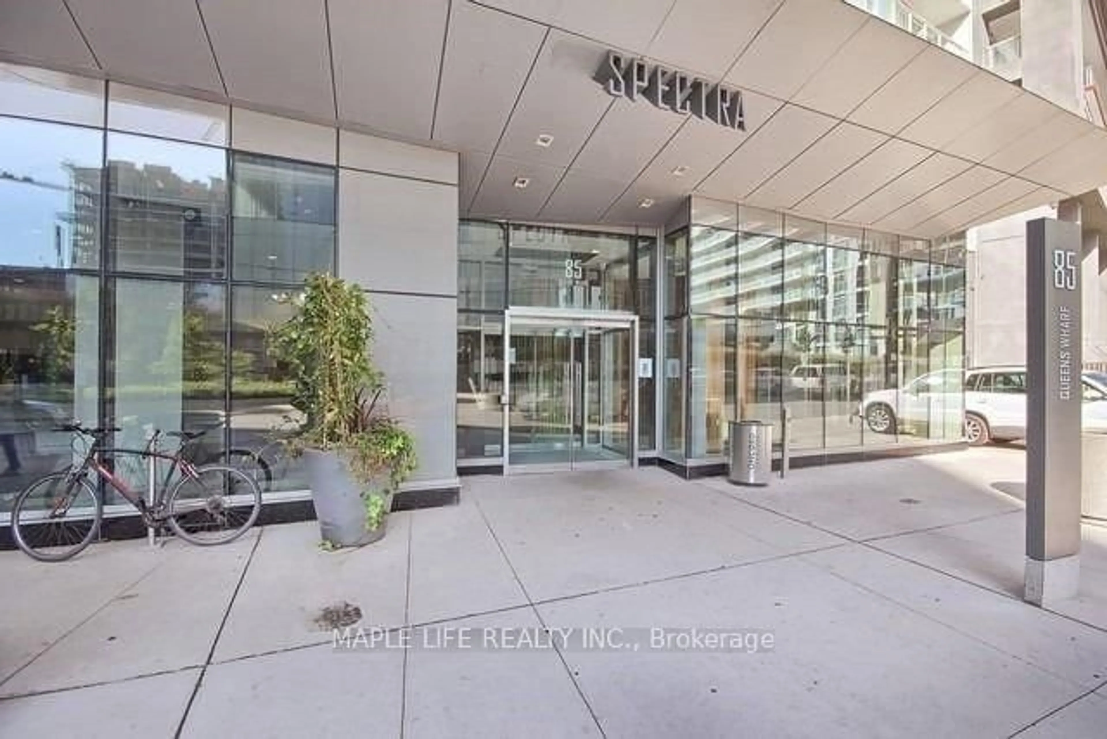 Indoor foyer for 85 Queens Wharf Rd #1111, Toronto Ontario M5V 0J9