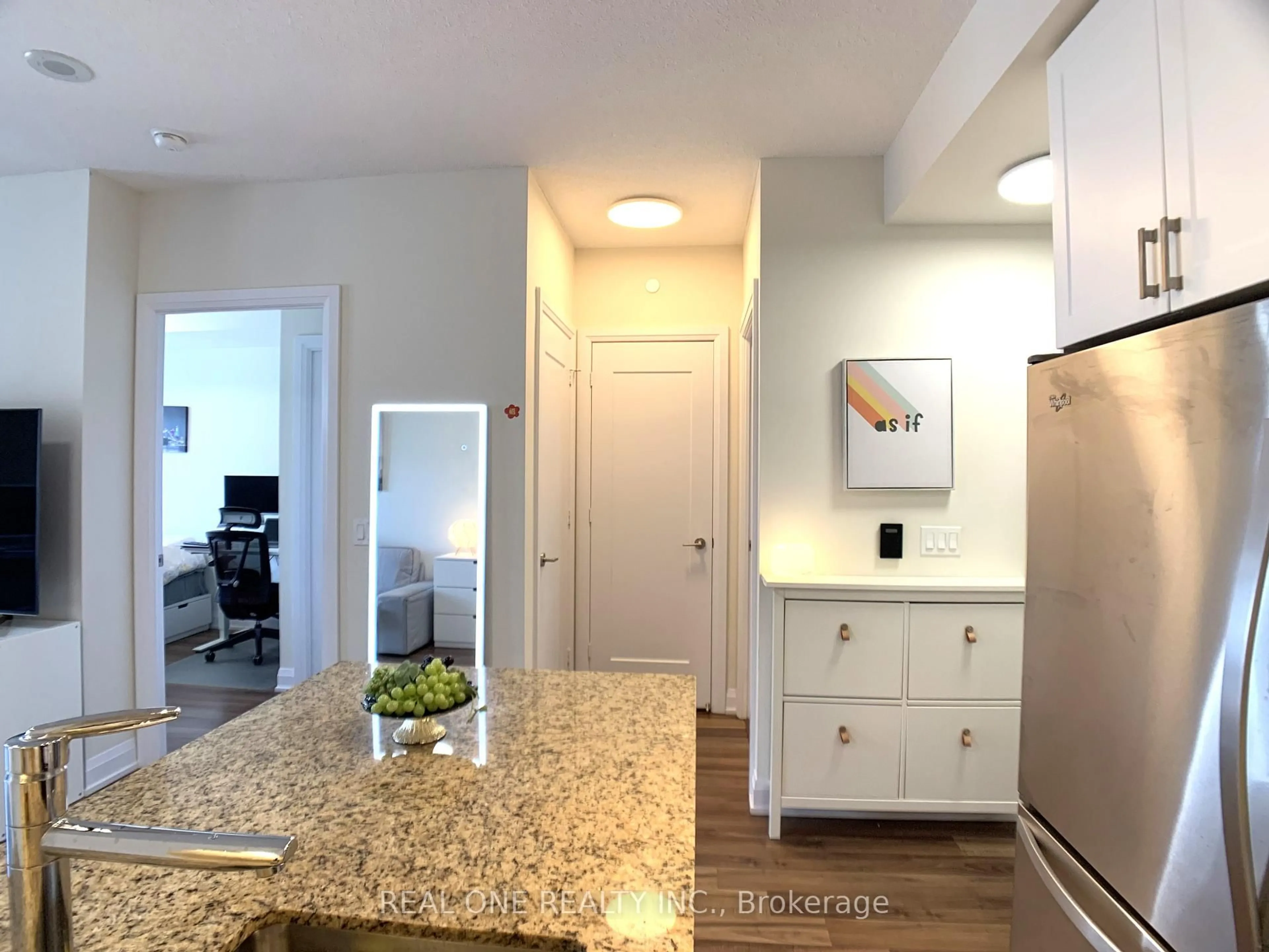 Unknown for 18 Graydon Hall Dr #1508, Toronto Ontario M3A 0A4