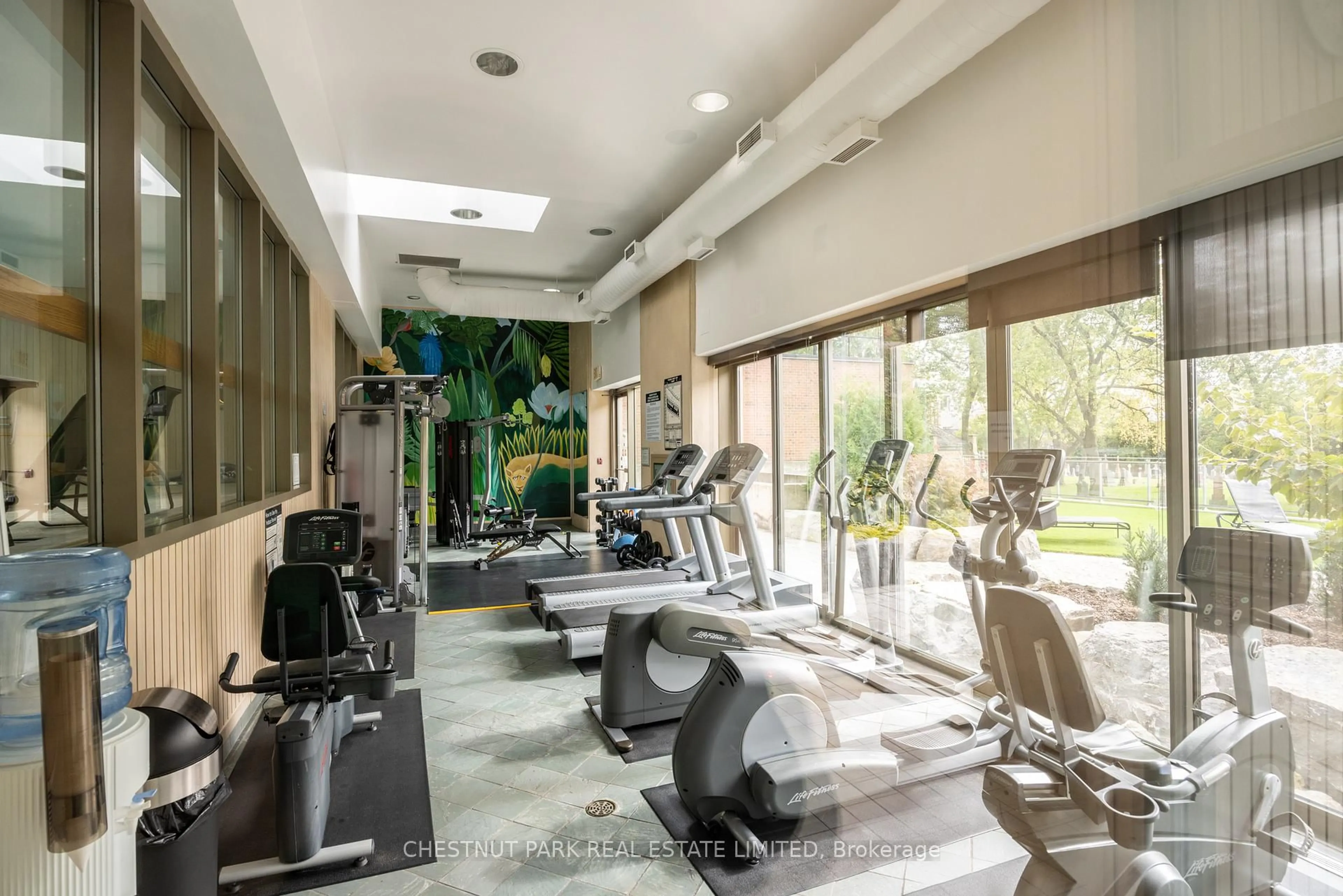 Gym or fitness room for 63 St Clair Ave #Suite 1002, Toronto Ontario M4V 2Y9